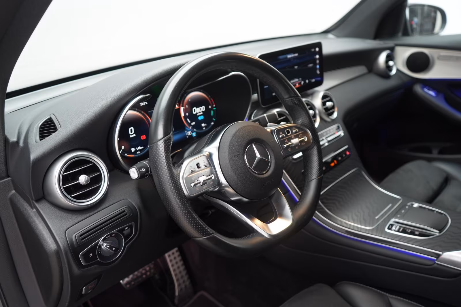 (B-304) Mercedes-Benz(Hybrid) GLC 300 de 4Matic 9G-Tronic AMG Temp/Kamer - Image 8
