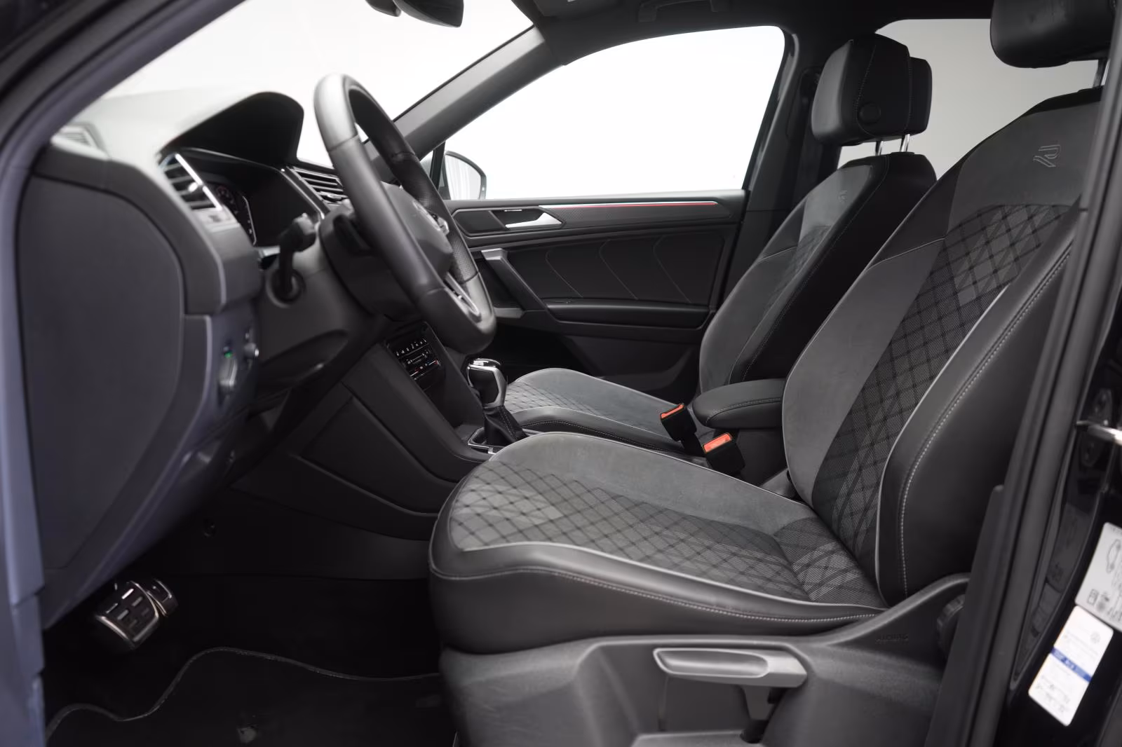 (B-321) Volkswagen Tiguan Allspace 2.0 TDI 4Motion R line ACC/Kamer - Image 6