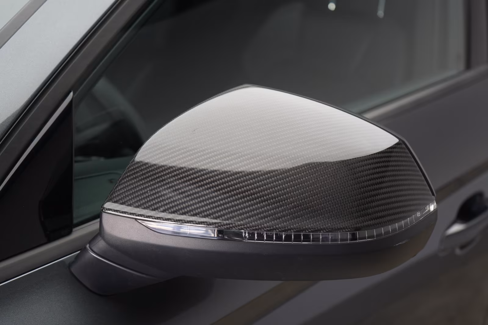 (B-287) Audi Q5 50 TFSIe quattro S tronic S line ACC/K - Image 12