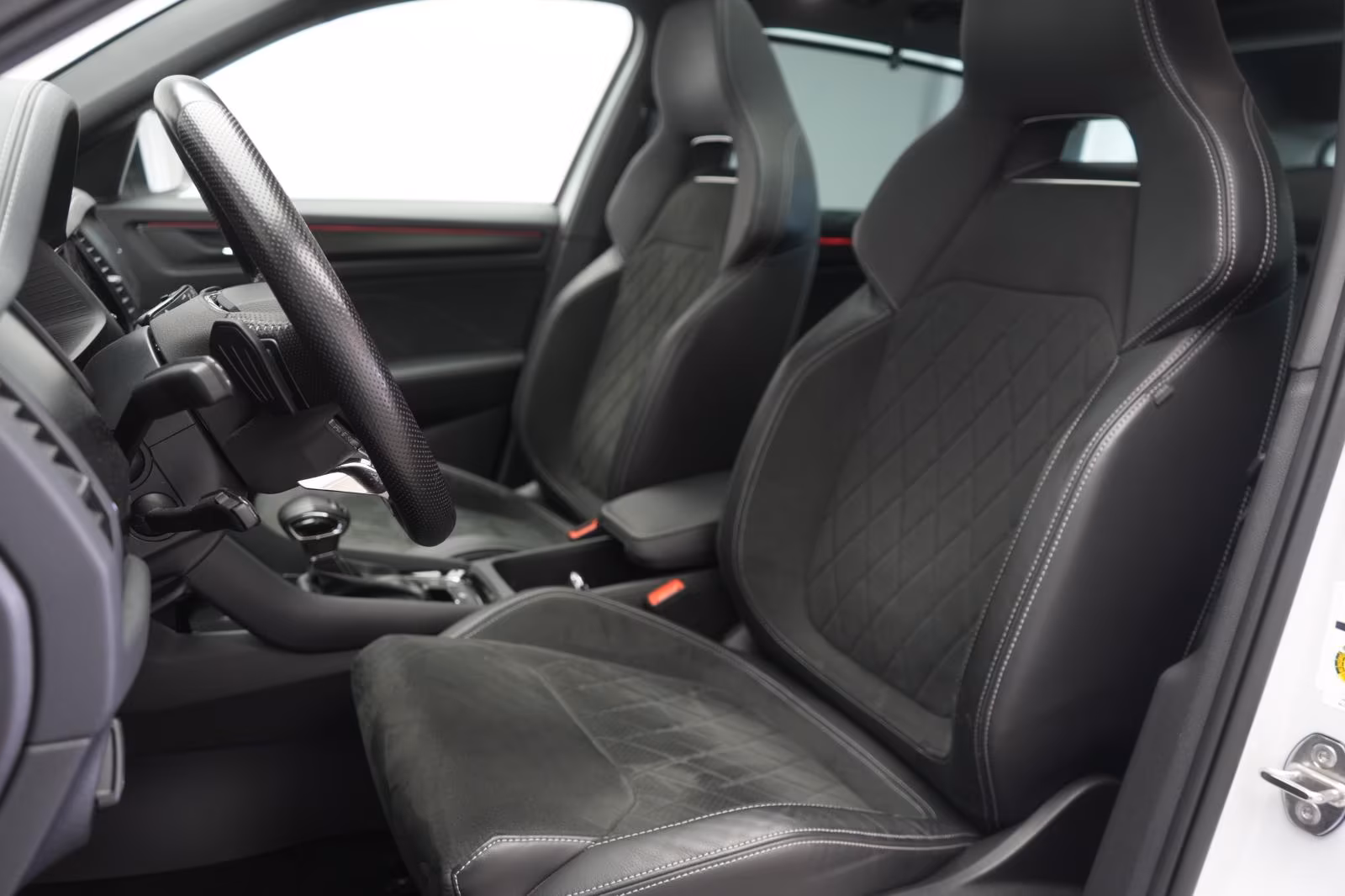 (B-296) Skoda Kodiaq 2.0 TDI Sportline ACC/Kamera/Pano/Virtual - Image 7