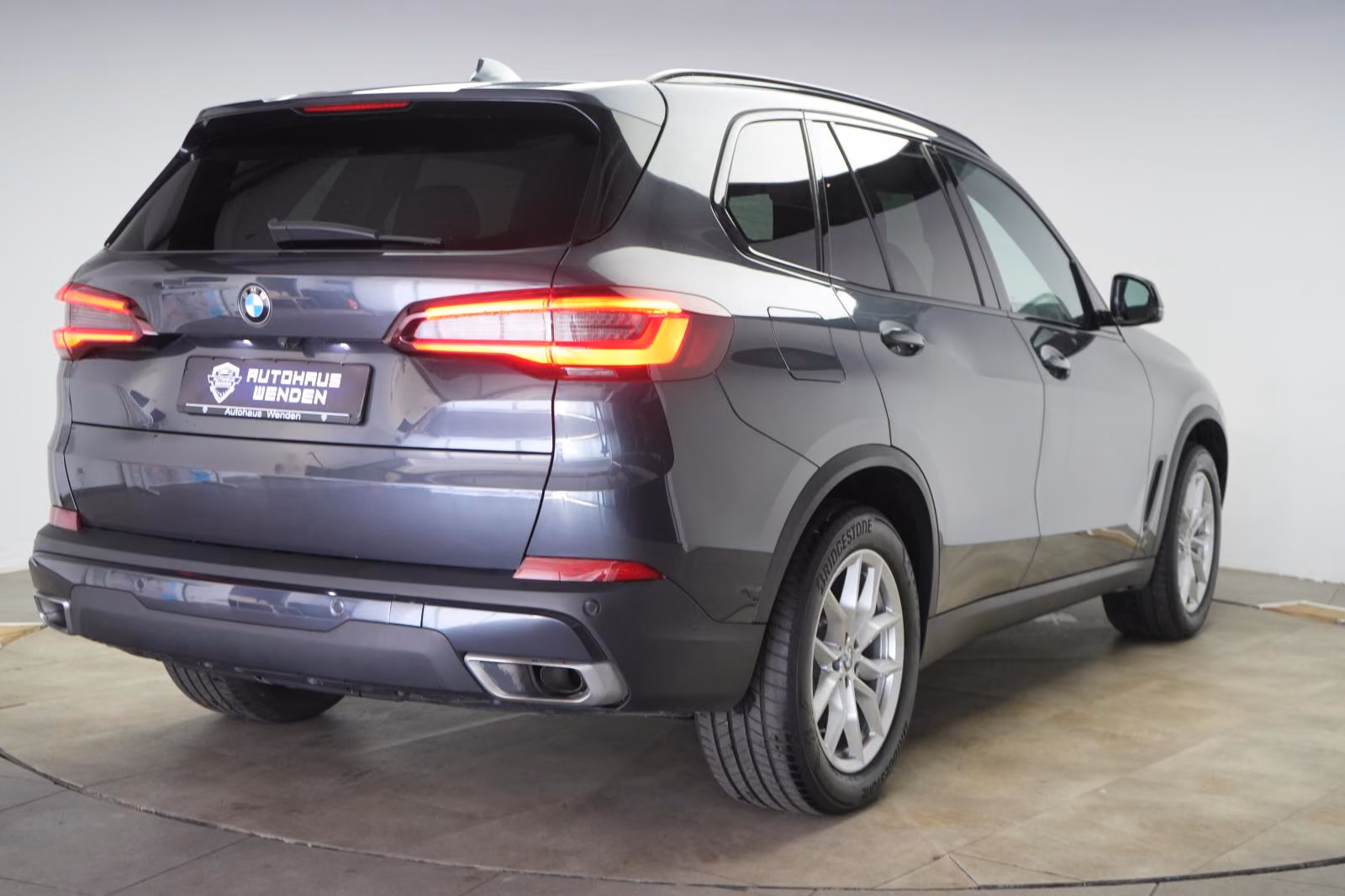 (B-459) BMW X5 xDrive30d Leder/ACC/Kamera/H&K/Lane/ - Image 5