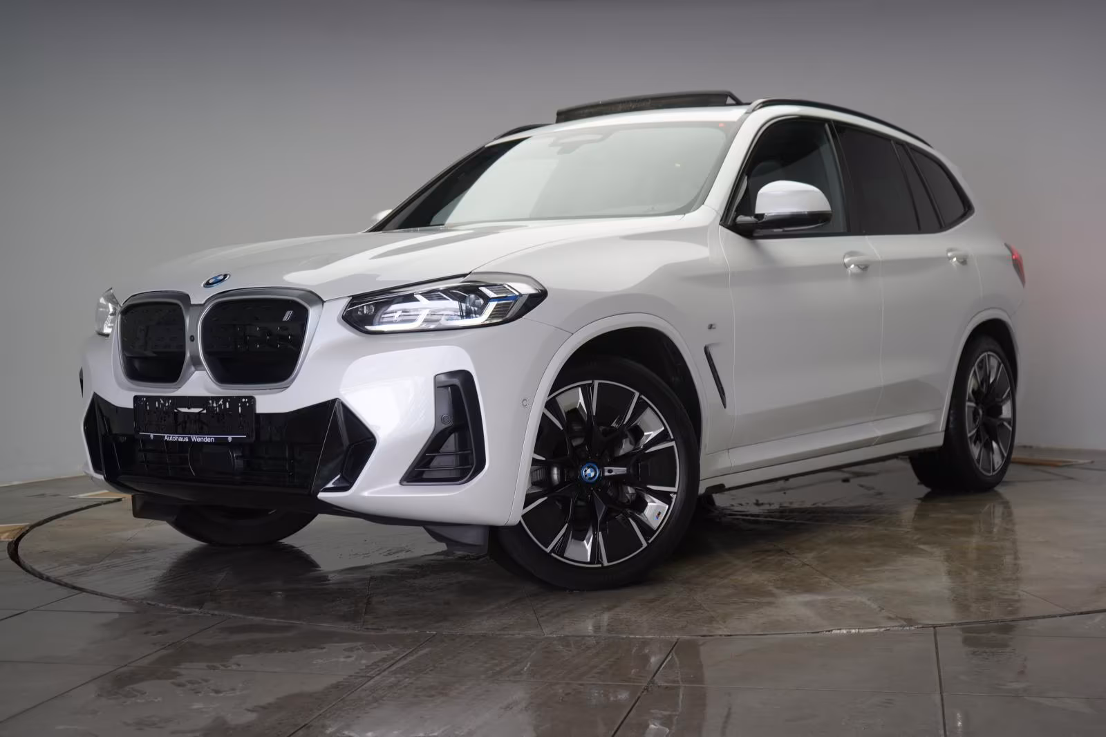 (B-421) BMW iX3 Impressive M Sport Leder/ACC/Kamera/Virtual/ - Image 3