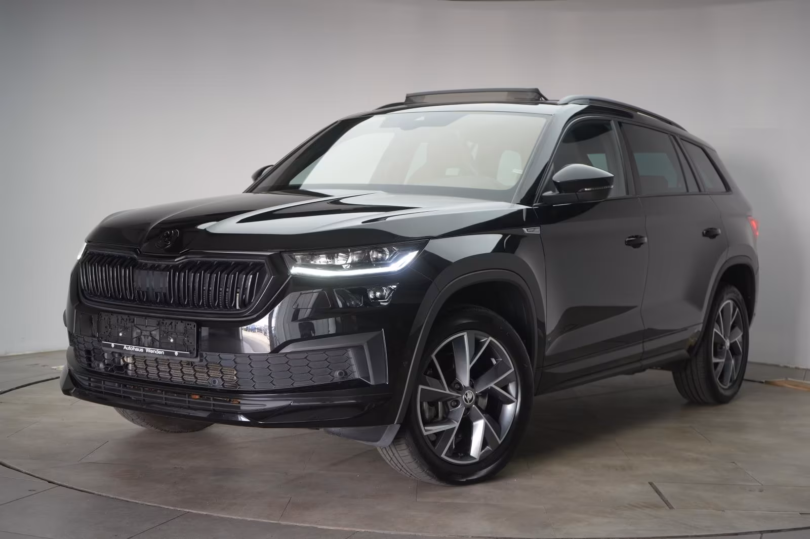 (B-725) Skoda Kodiaq 2.0 TDI 4x4 DSG Sportline Leder/ACC/Kamer - Image 3