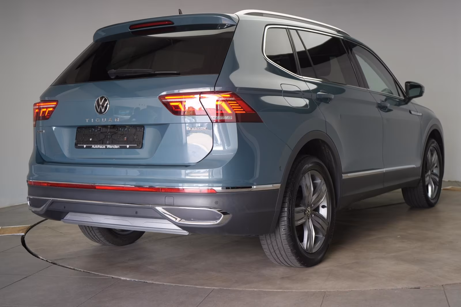 (B-623) Volkswagen Tiguan Allspace 2.0 TDI 4Motion DSG Elegance AHK - Image 5