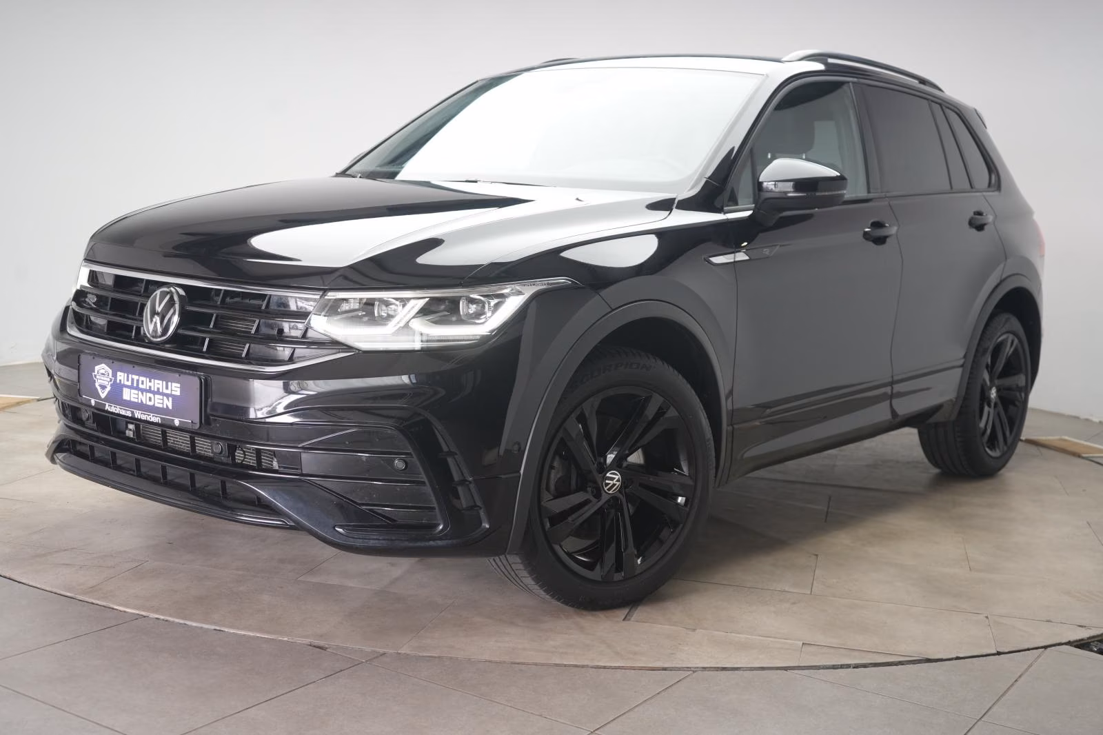 (B-606) Volkswagen Tiguan 2.0 TDI 4MOTION R-Line AHK/ACC/Kamera - Image 3