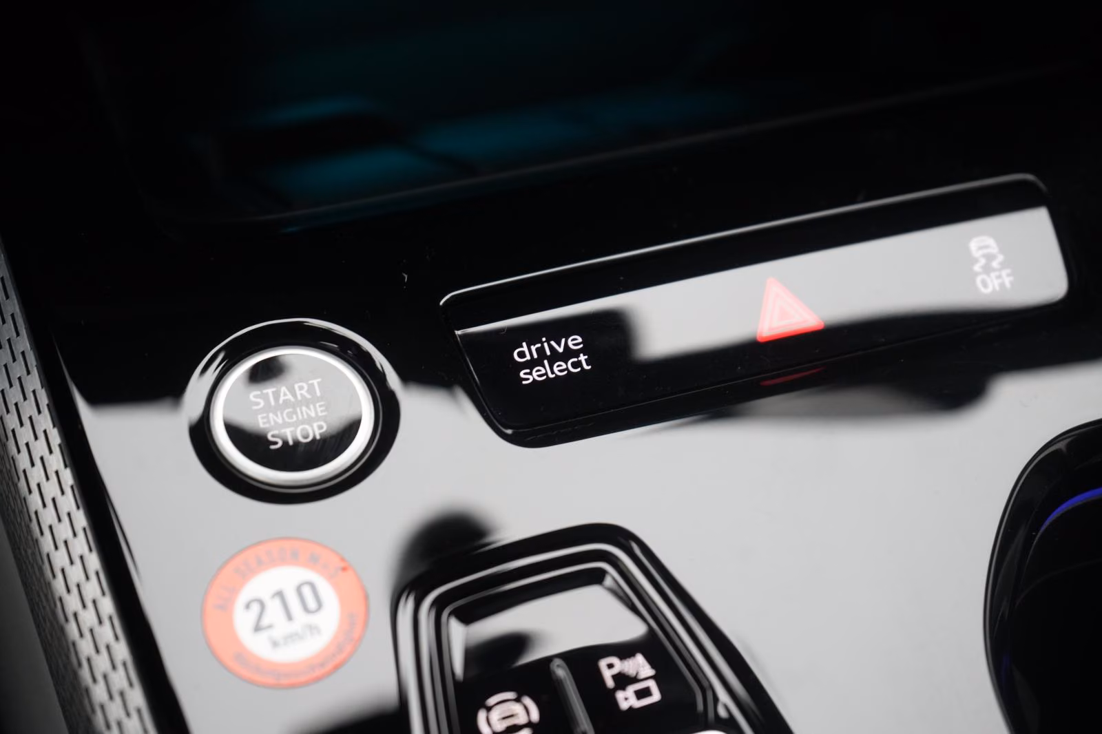 (B-513) Audi A5 Avant TDI quattro S-Line Leder/HUD/B&O/AHK/Ka - Image 12