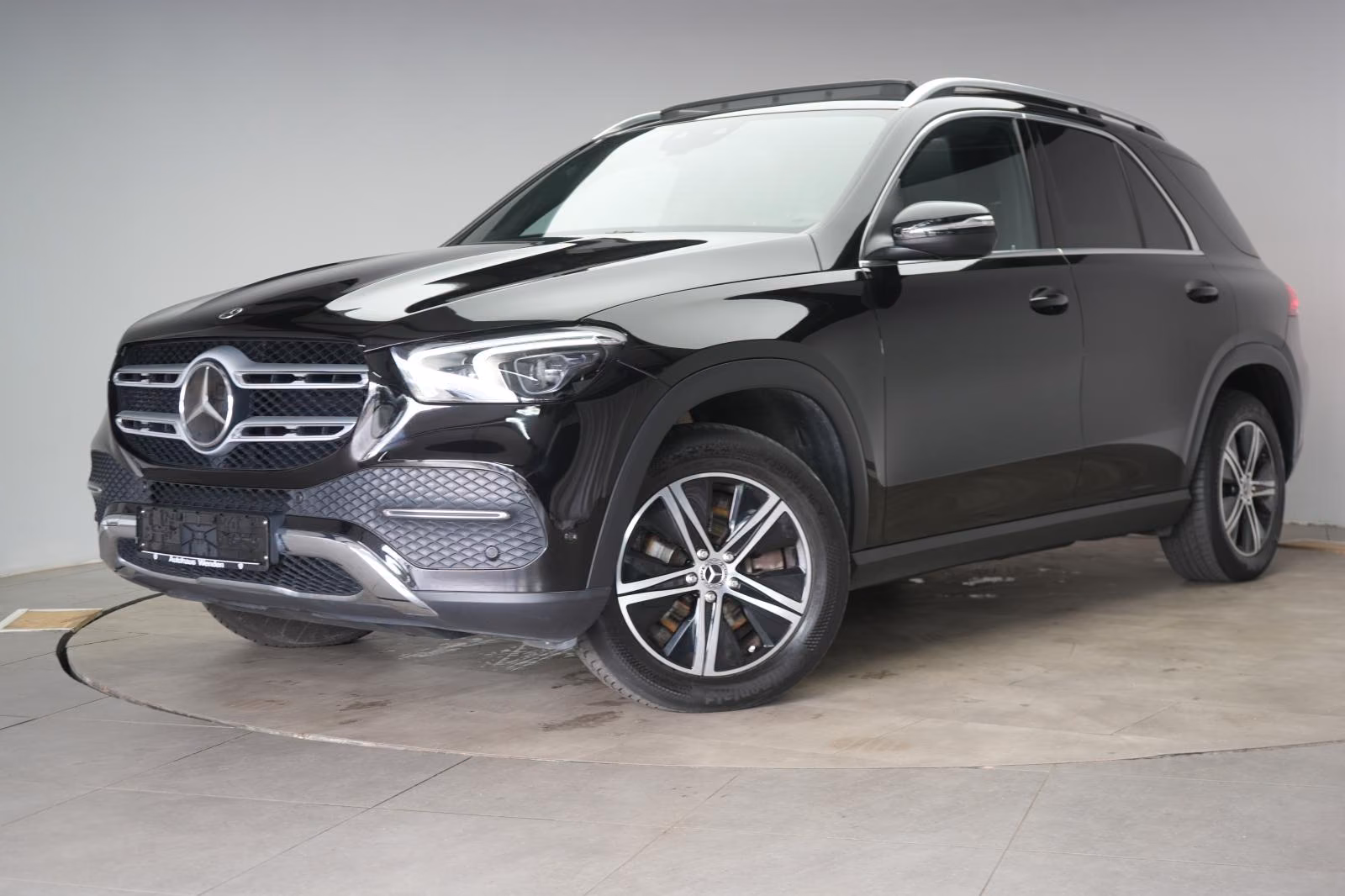 (B-692) Mercedes-Benz GLE 300 d 4Matic AMG Line Distronic/Kamera/Pa - Image 3