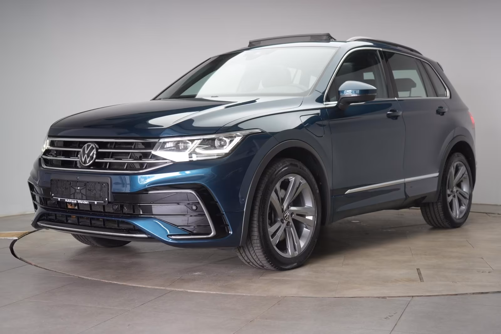 (B-593)Volkswagen(Hybrid) Tiguan 1.4 eHybrid DSG R-Line Leder/ACC/Pano/360 - Image 3