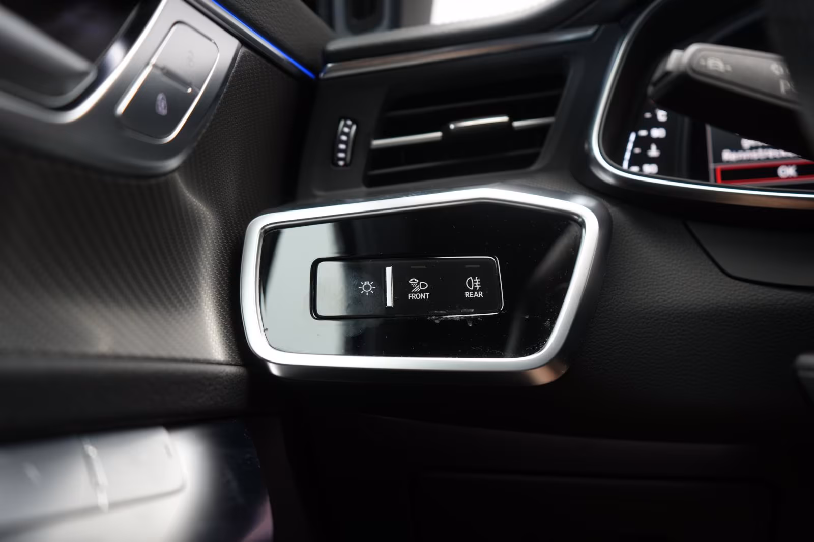 (B-455) Audi RS6 4.0 TFSI quattro B&O/Pano/HUD/Allradlenkung/ - Image 17