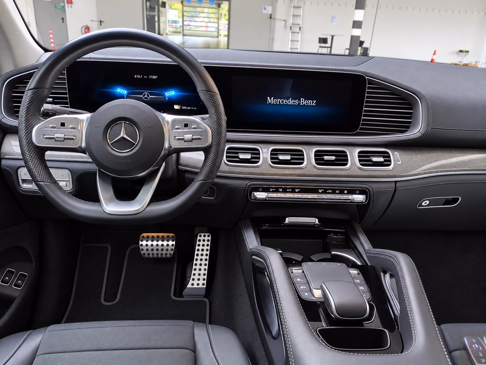 (B-592) Mercedes-Benz(Hybrid) GLE 350 e 4Matic 9G-Tronic AMG PANO/360Kamer - Image 4