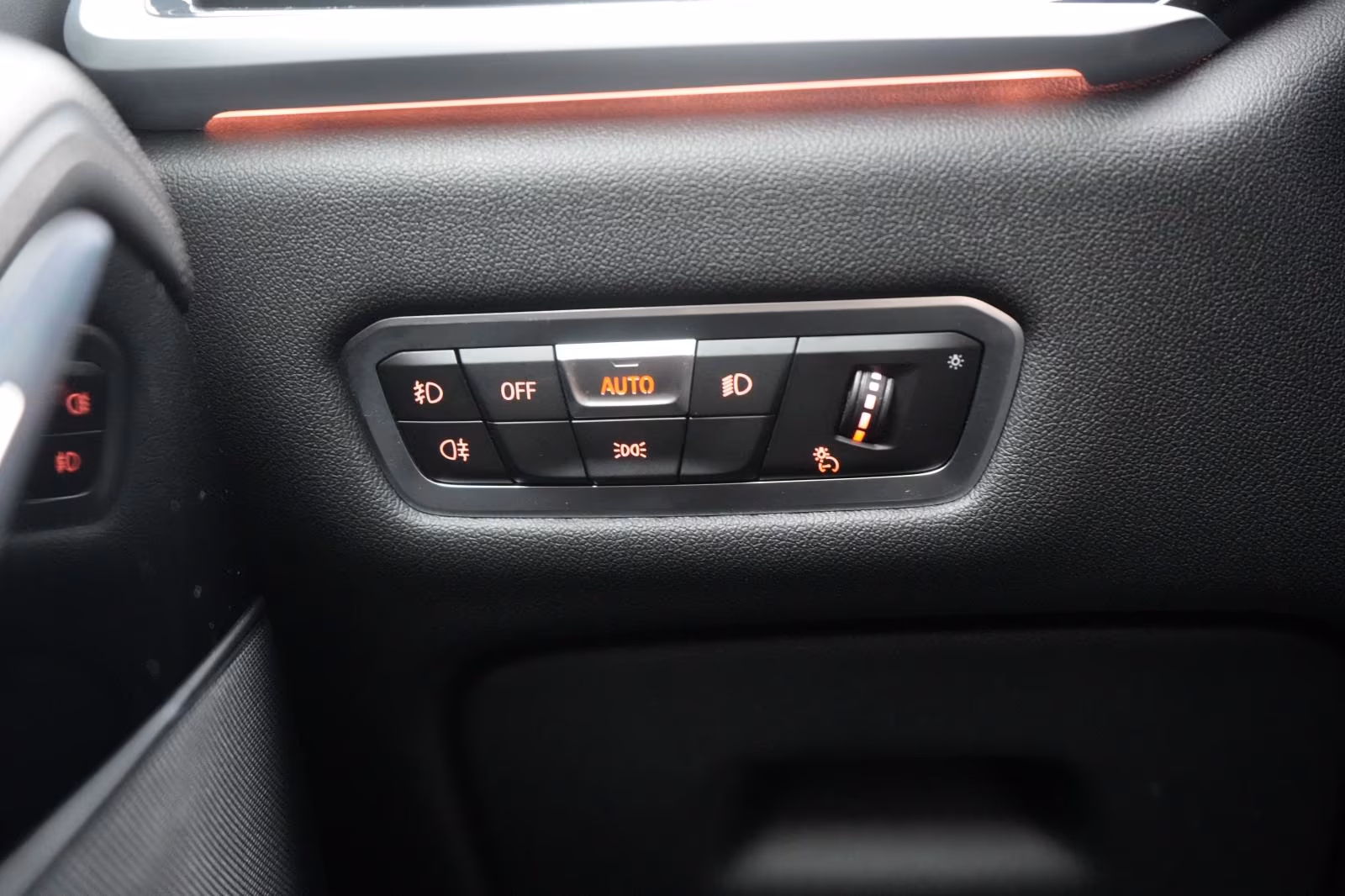 (B-051) BMW X7 xDrive40d M Sport Leder/ACC/Skyroof/Kamera/HU - Image 23