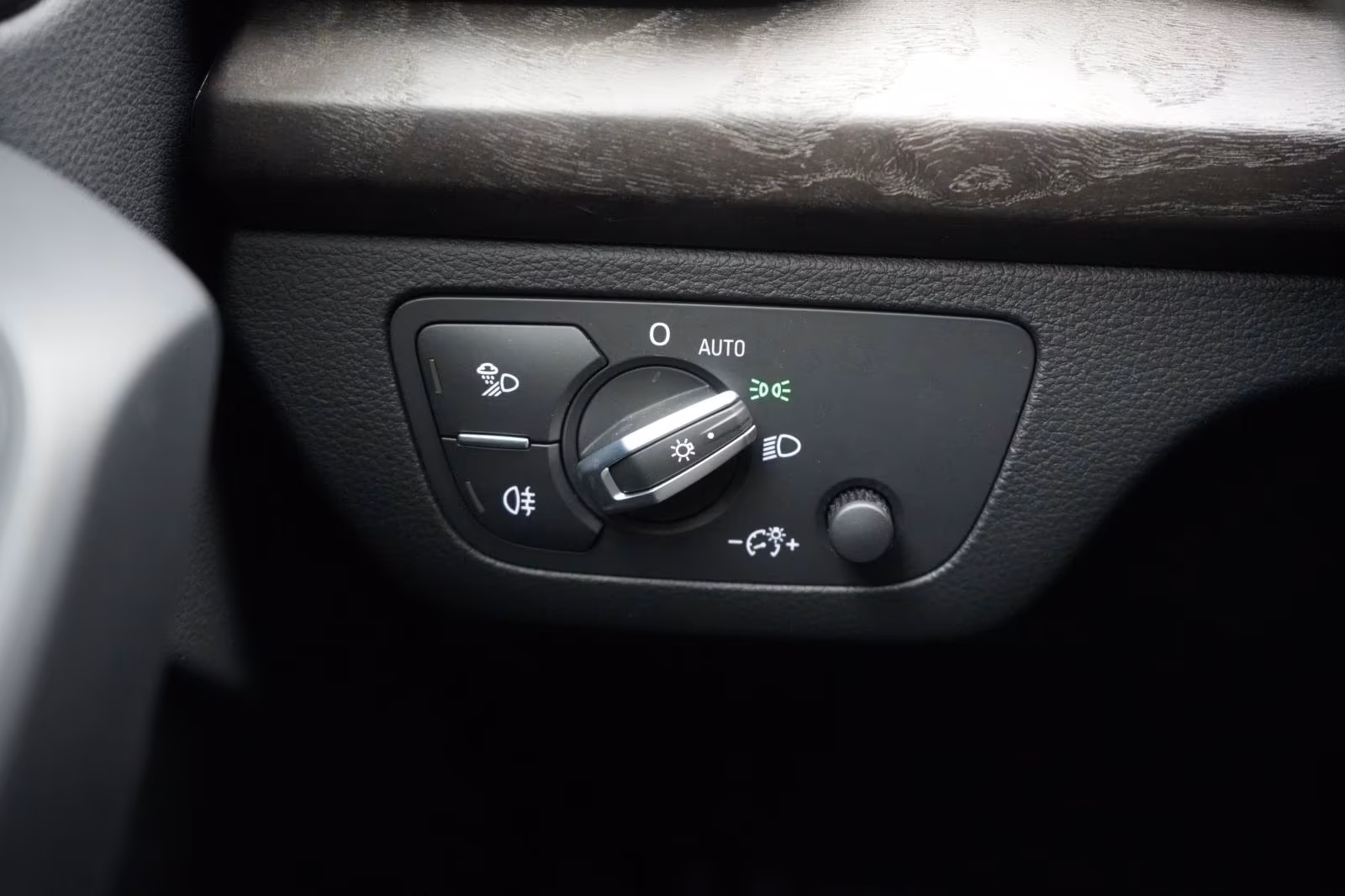 (B-800) Audi Q5 40 TDI quattro S tronic advanced ACC/ - Image 15