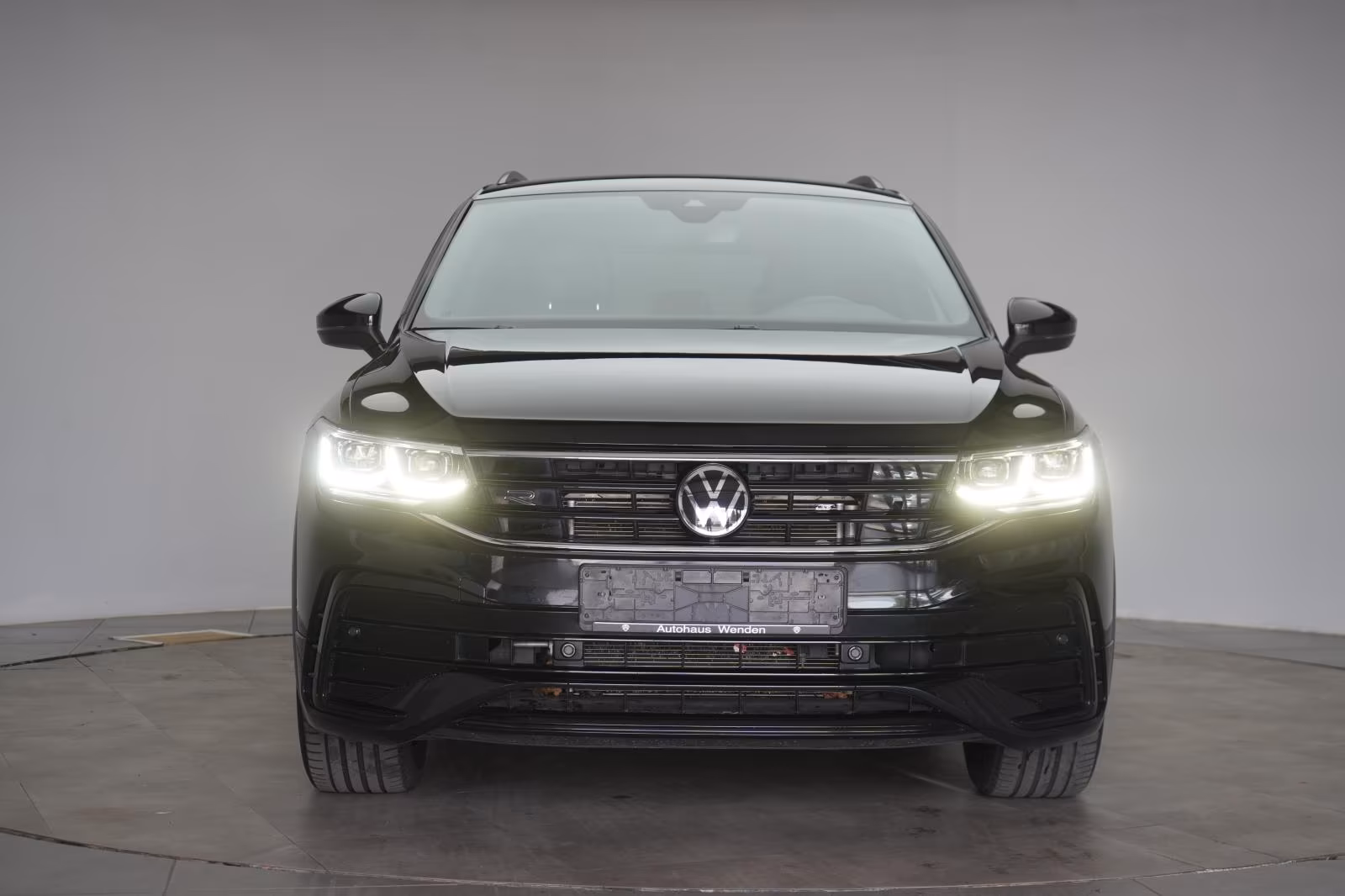 (B-301) Volkswagen Tiguan 2.0 TDI 4Motion DSG R line ACC/Kamera/Vir - Image 2