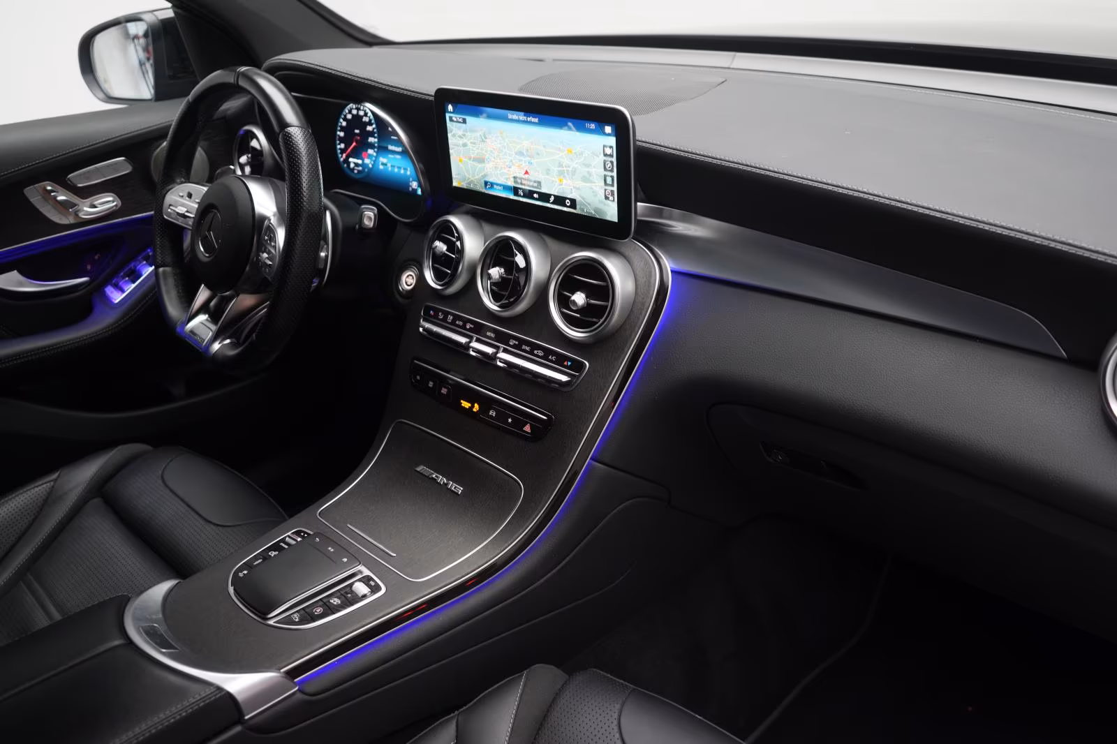 (B-596) Mercedes-Benz GLC 63 AMG 4Matic+ Speedshift MCT 9G Leder/Di - Image 9