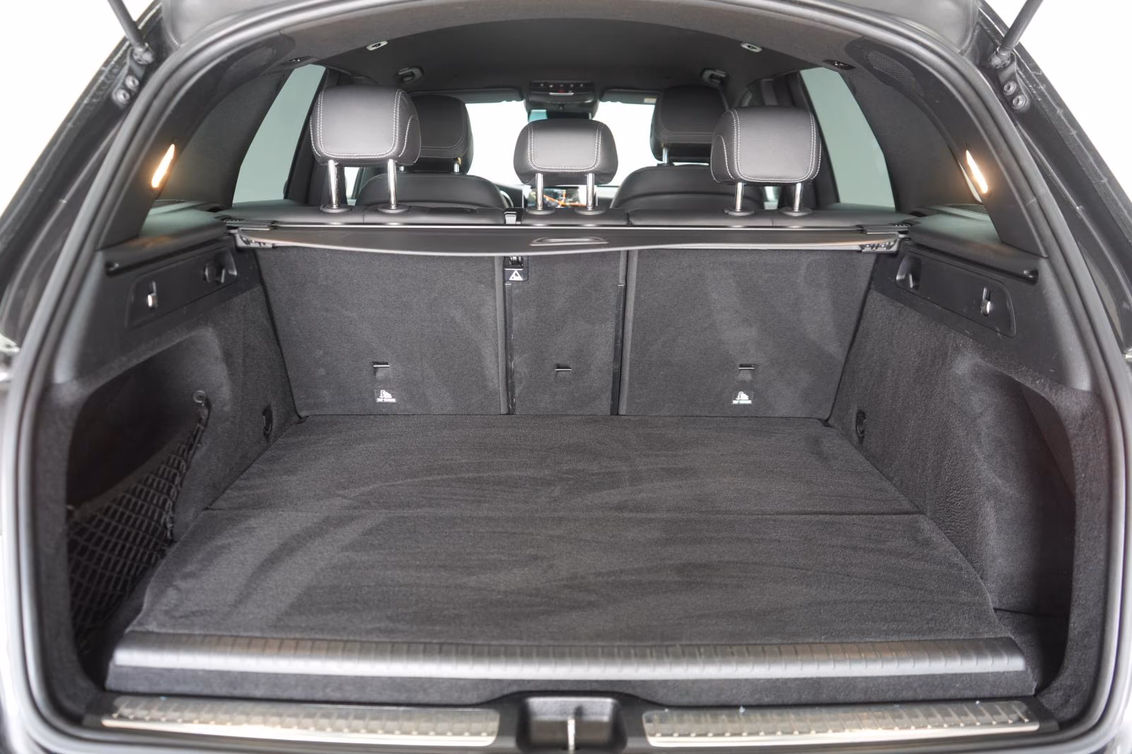 (B-352) Mercedes-Benz(Hybrid) GLC 300 de 4Matic 9G-Tronic Standhzg/Kamera/ - Image 25