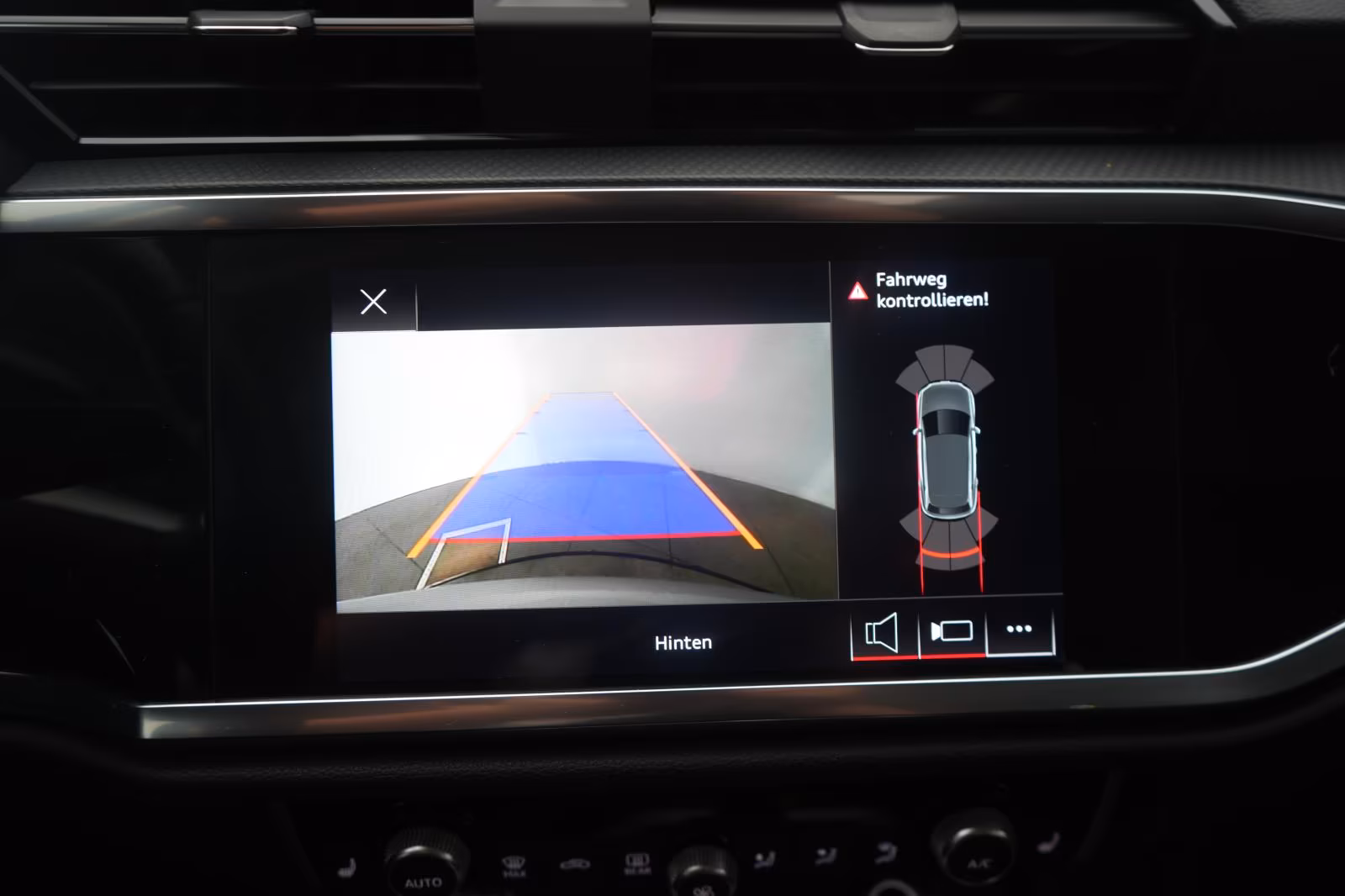 (B-683) Audi(Hybrid) Q3 45 TFSI e S tronic Proline ACC/Kamera/Virtual - Image 17