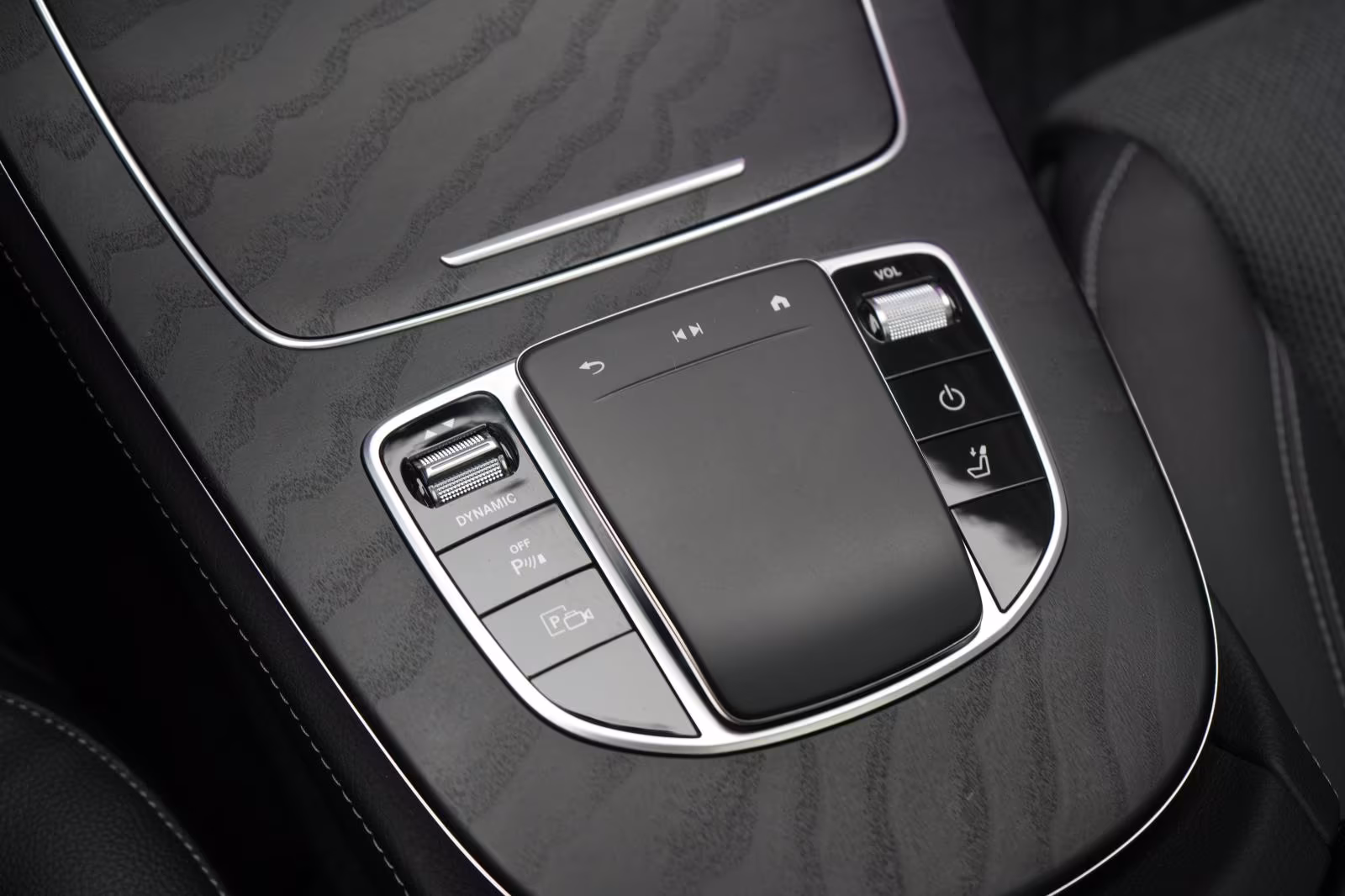(B-222) Mercedes-Benz(Hybrid) E 300 de 4Matic T 9G-Tronic Avantgarde Temp/Ka - Image 18