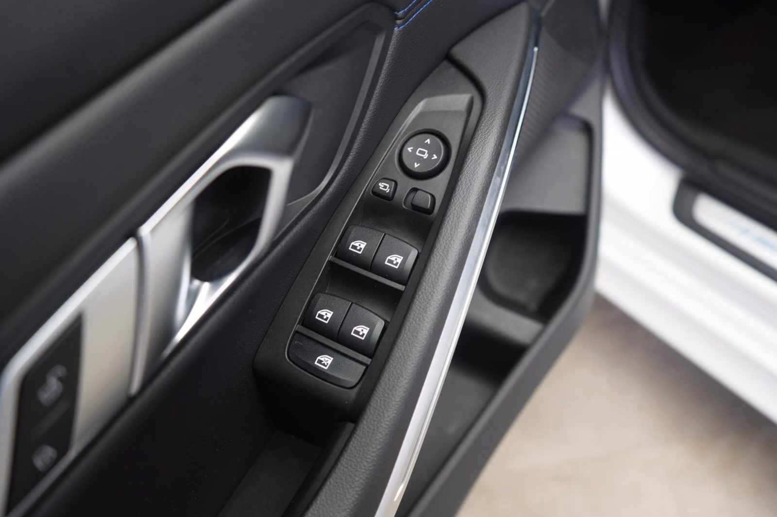 (B-769) BMW 320 i M-Sport HUD/Kamera/Lane/Side/ - Image 17