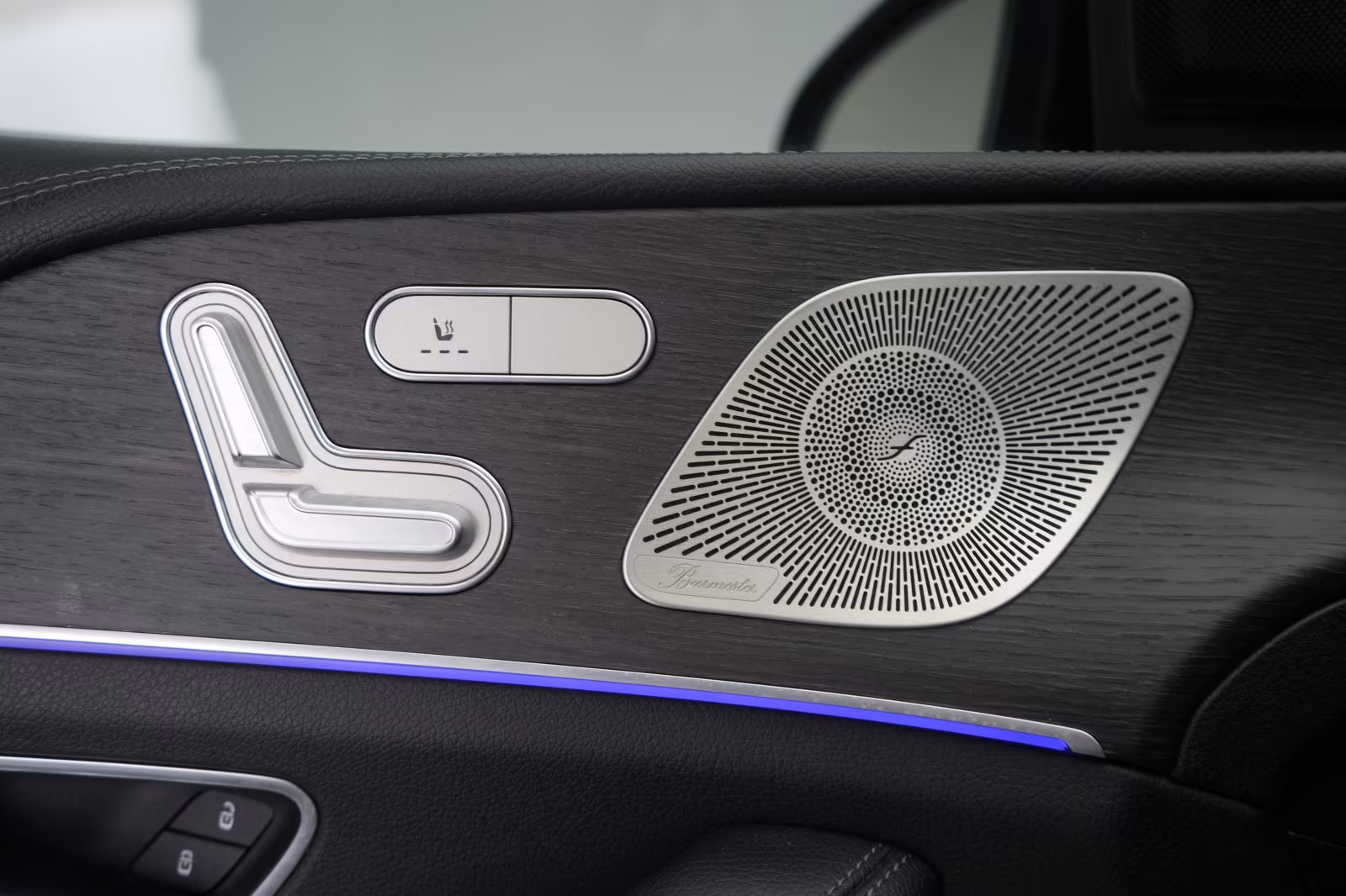 (B-329) Mercedes-Benz(Hybrid) GLE 350 de 4Matic AMG Leder/Burmester/Softclo - Image 26