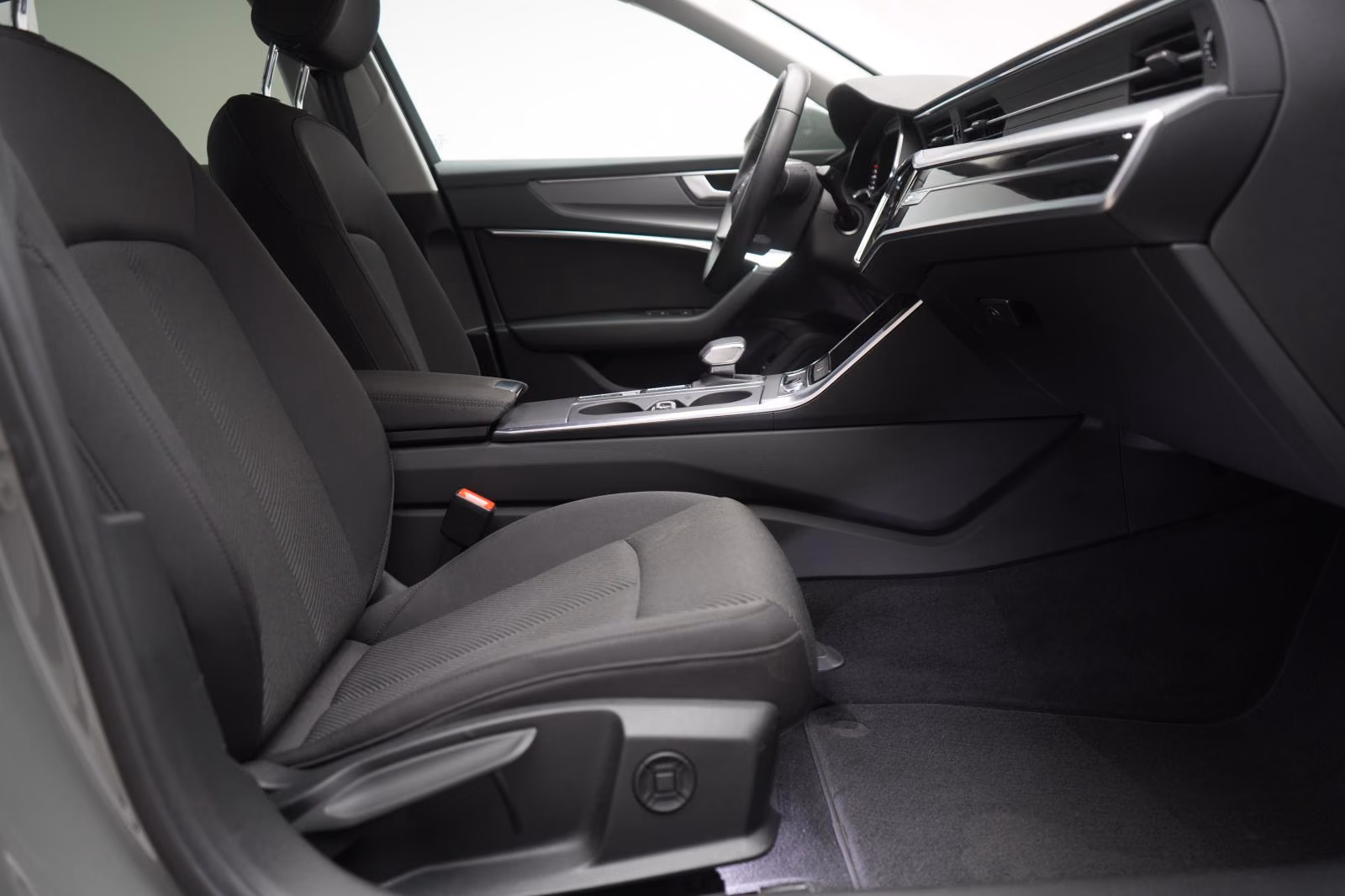 (B-422) Audi A6 40 TDI S tronic Temp/Virtual/B&O/Kamera/Lane/ - Image 9