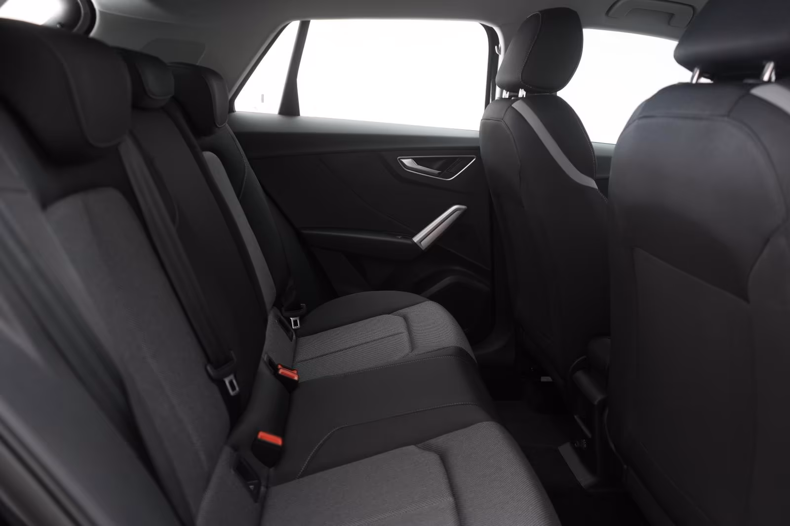 (B-430) Audi Q2 35 TFSI S tronic S line ACC/Kamera/Matrix/Lan - Image 11