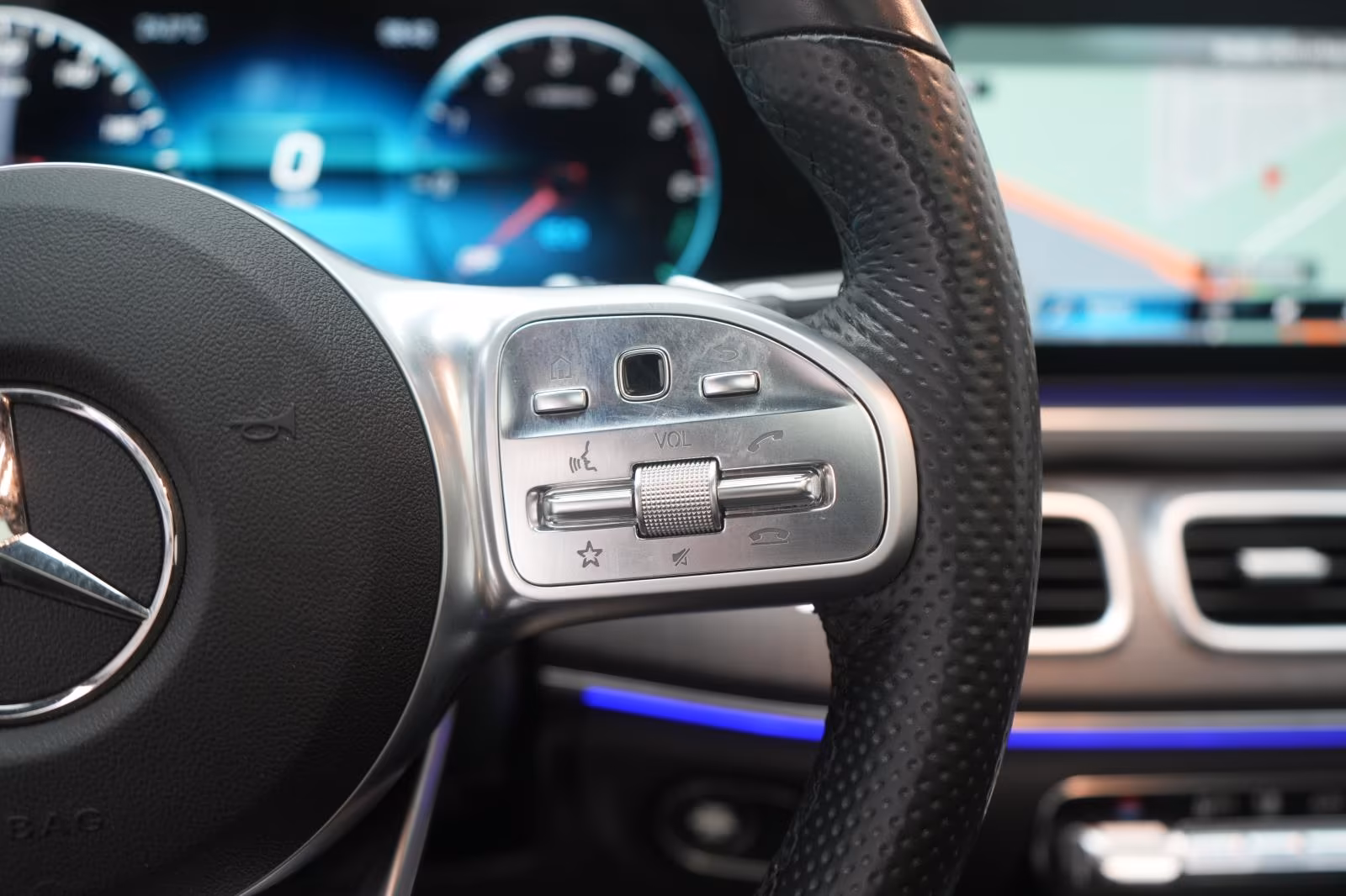 (B-741) Mercedes-Benz(Hybrid) GLE 350 de 4Matic 9G-Tronic AMG Leder/Distroni - Image 16