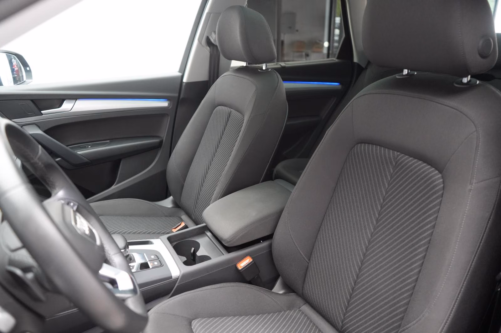 (B-072) Audi Q5(Hybrid) 50 TFSIe quattro S tronic advanced - Image 7