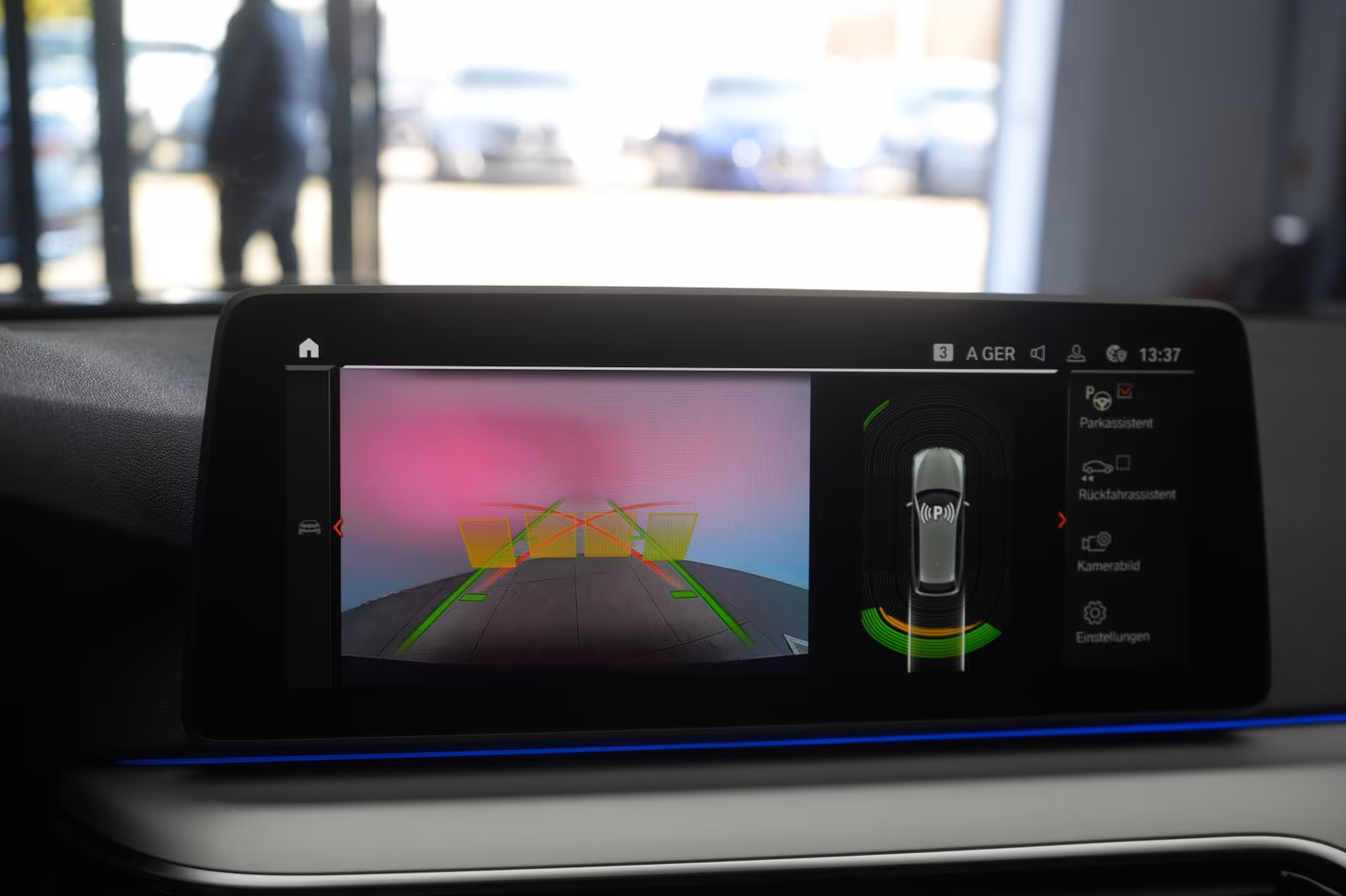 (B-464) BMW 530 i xDrive Touring Leder/Temp/HUD/Kamera/H&K/V - Image 13