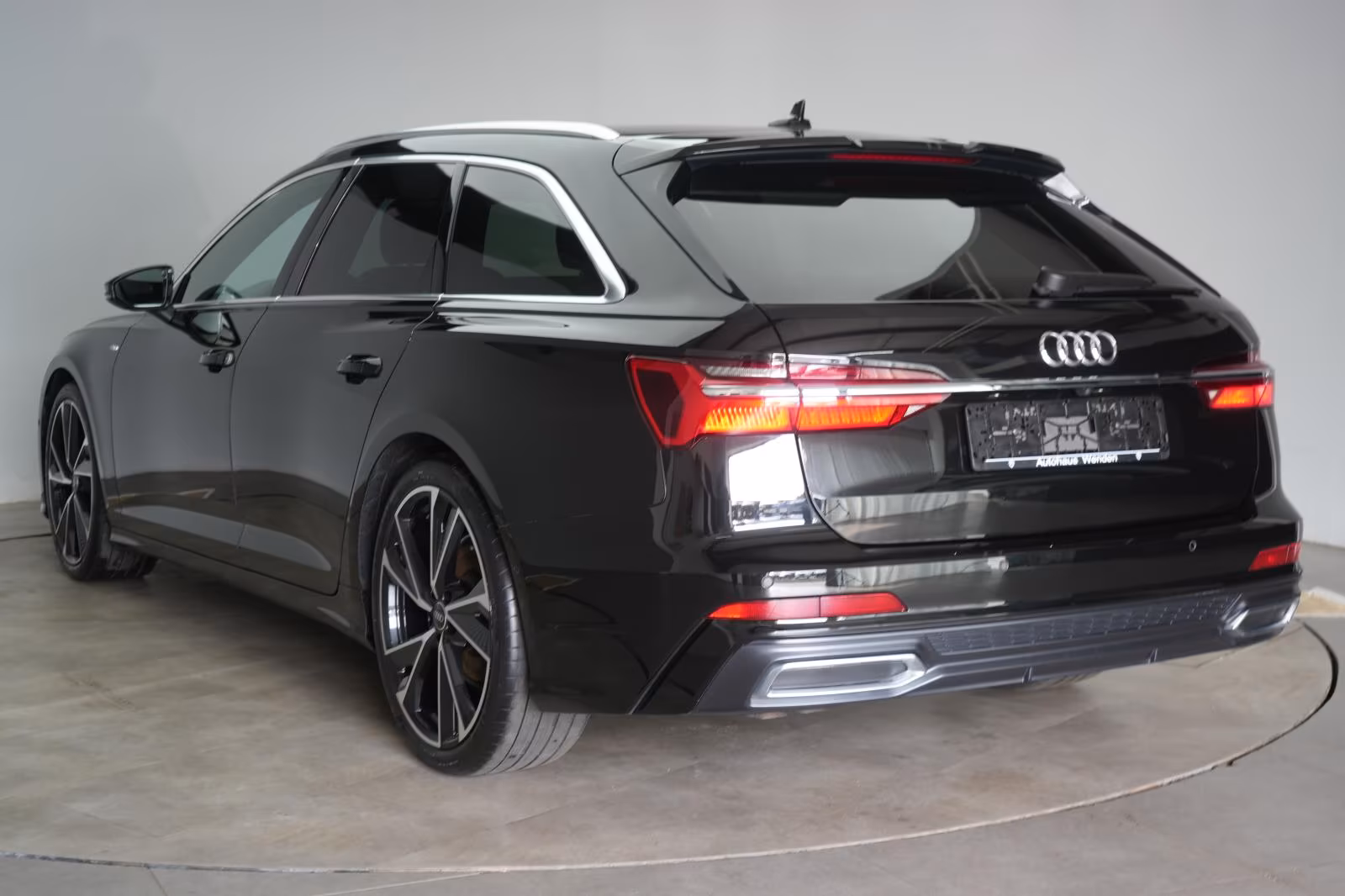 (B-529) Audi A6 Avant 40 TDI S-Line Matrix/DriveSelect/Kamera - Image 4