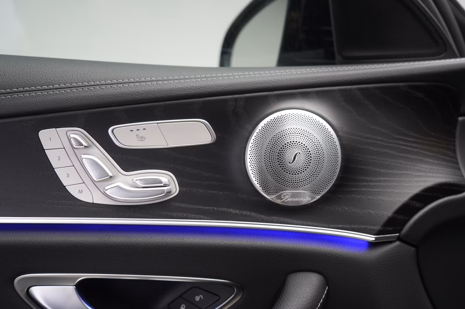(B-341) Mercedes-Benz(Hybrid) E 300 de 4Matic T 9G-Tronic Avantgarde Leder/Dis - Image 13