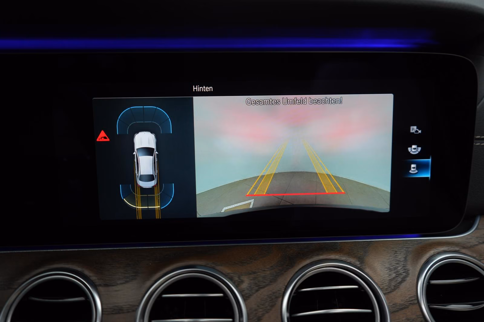 (B-094) Mercedes-Benz(Hybrid) E 300 de 9G-Tronic Exclusive Leder/Distronic/Bur - Image 19