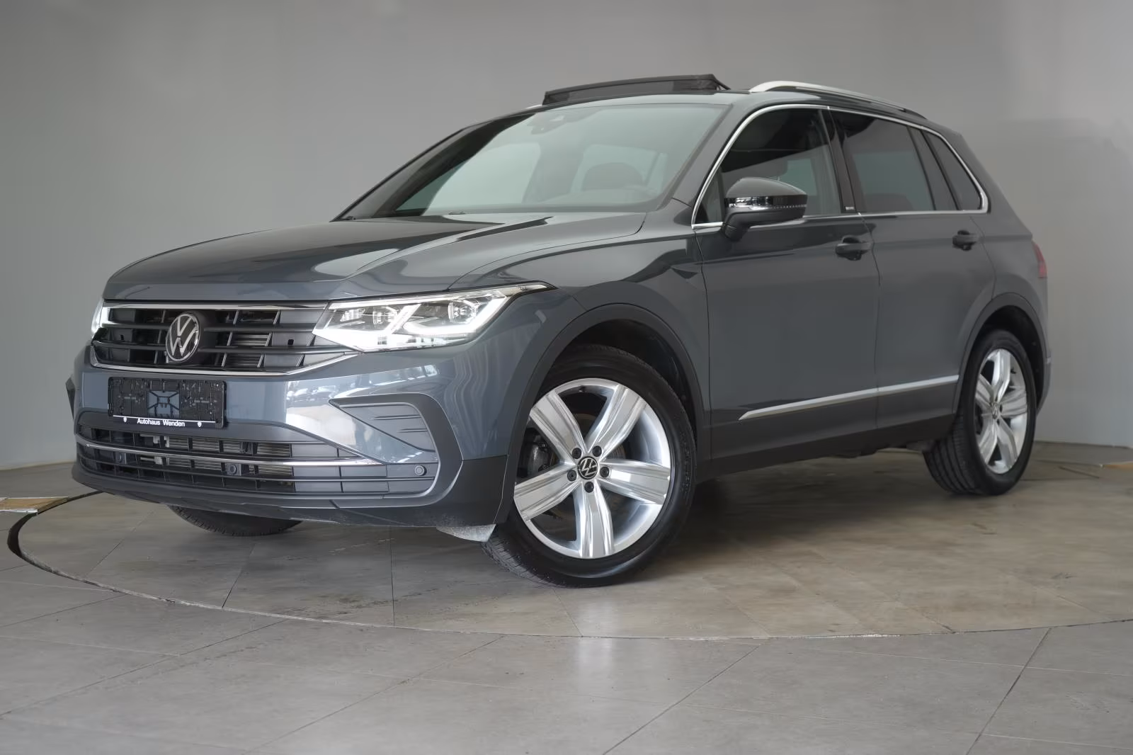 (B-504) Volkswagen Tiguan 1.5 TSI Life Move ACC/Kamera/Pano/Virtual - Image 3