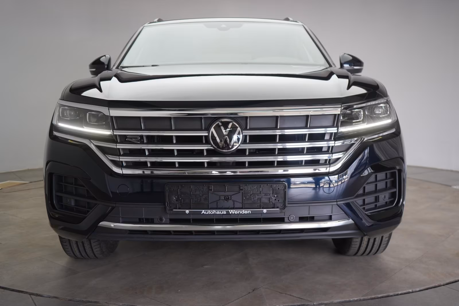 (B-326) Volkswagen Touareg 3.0 V6 TDI 4Motion R Line Leder/ACC/Kame - Image 2