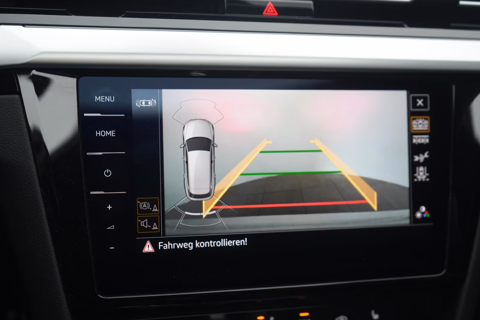 (B-066) Volkswagen Arteon Shooting Brake 2.0 TDI DSG R-Line ACC/Kam - Image 13