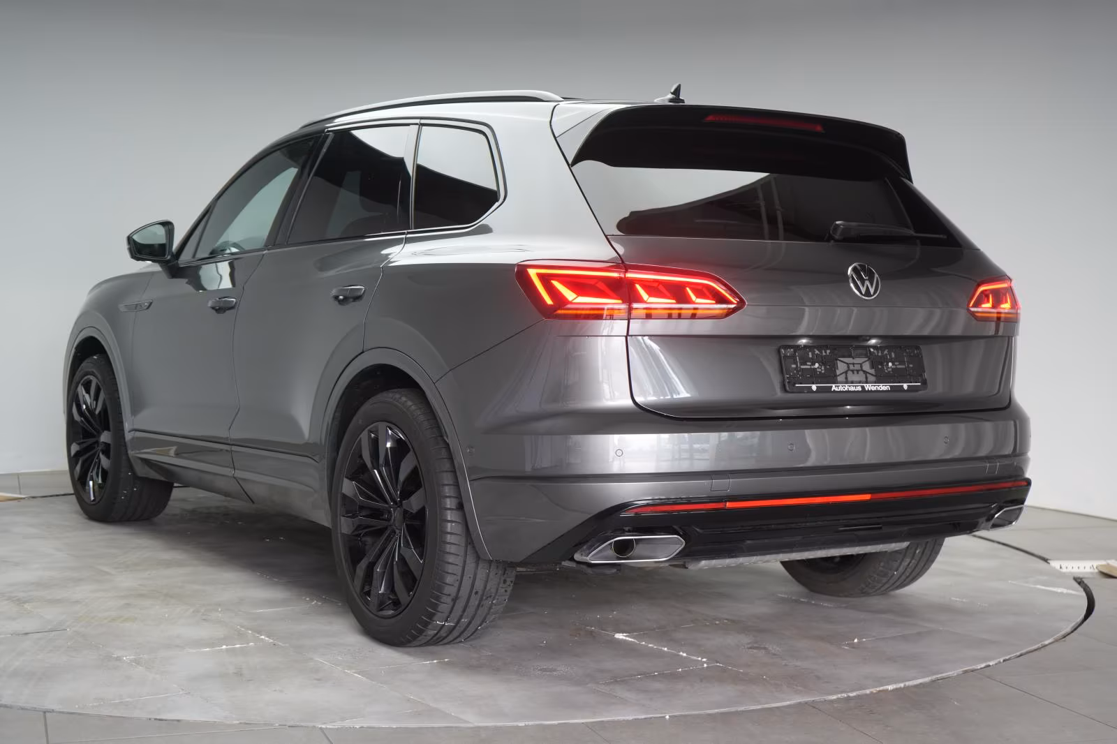 (B-440) Volkswagen Touareg 3.0 V6 TDI 4Motion R line Leder/ACC/Kamera - Image 4