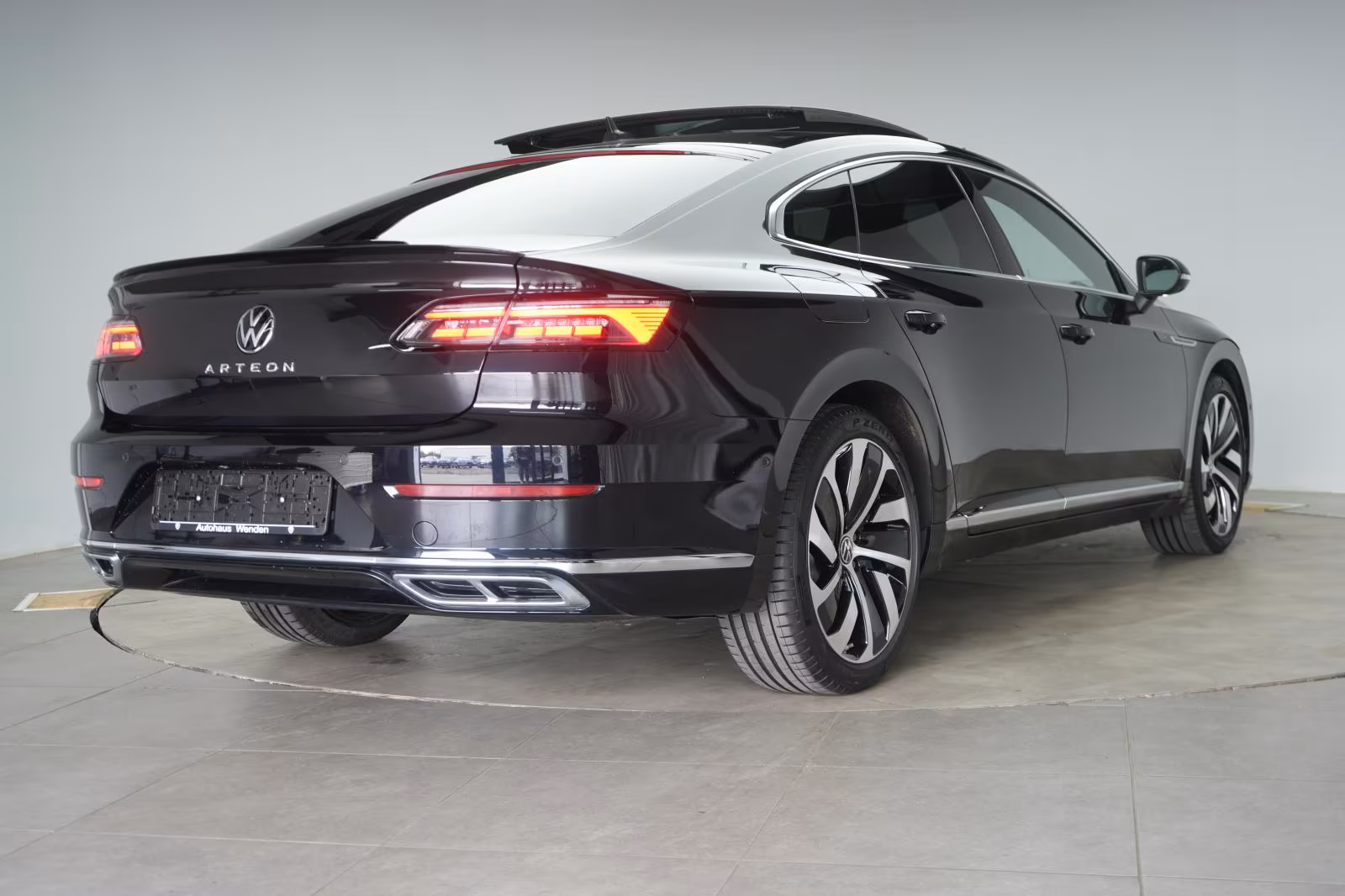 (B-591) Volkswagen Arteon 2.0 TDI DSG R-Line Leder/ACC/HUD/Pano/Kam - Image 5