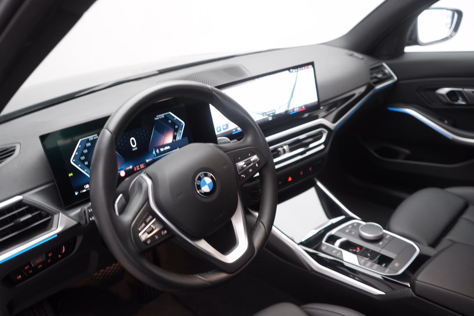 (B-425) BMW 320 i Leder/Temp/Hifi/Wide/CarPlay/Lane - Image 8