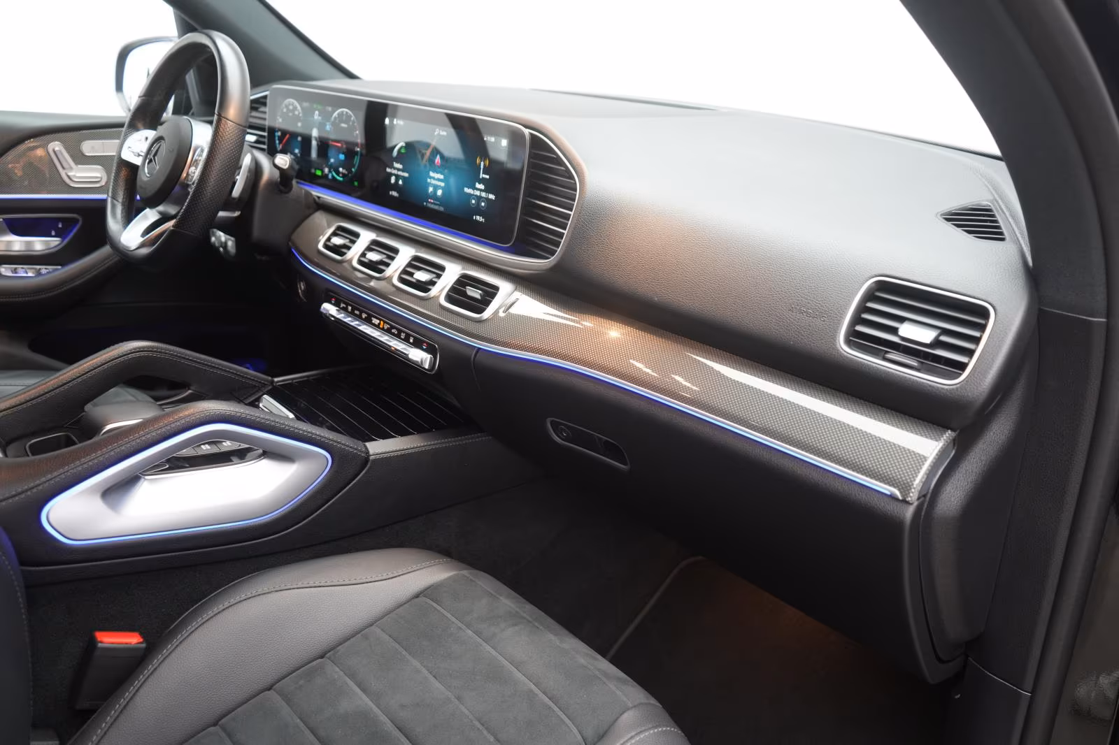 (B-137) Mercedes-Benz(Hybrid) GLE 350 de 4Matic 9G-Tronic AMG Distronic/Kam - Image 11