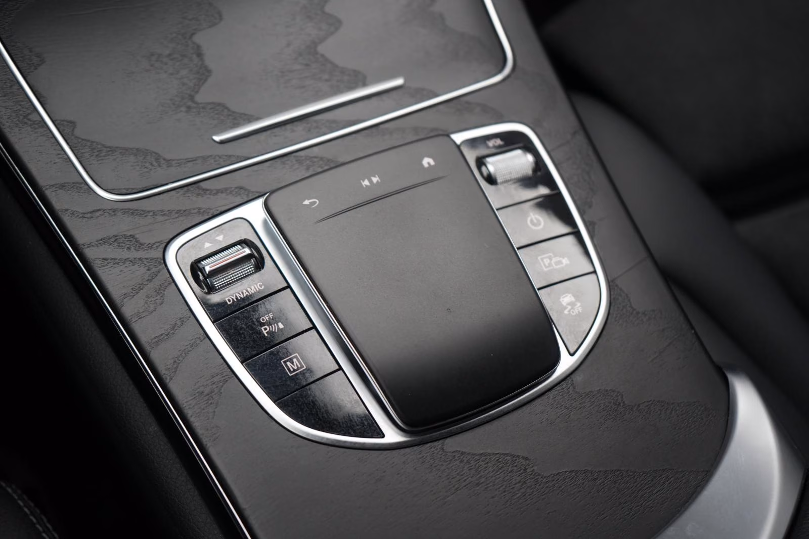 (B-208) Mercedes-Benz GLC 300 de 4Matic AMG Distronic/Kamera/Virtua - Image 12