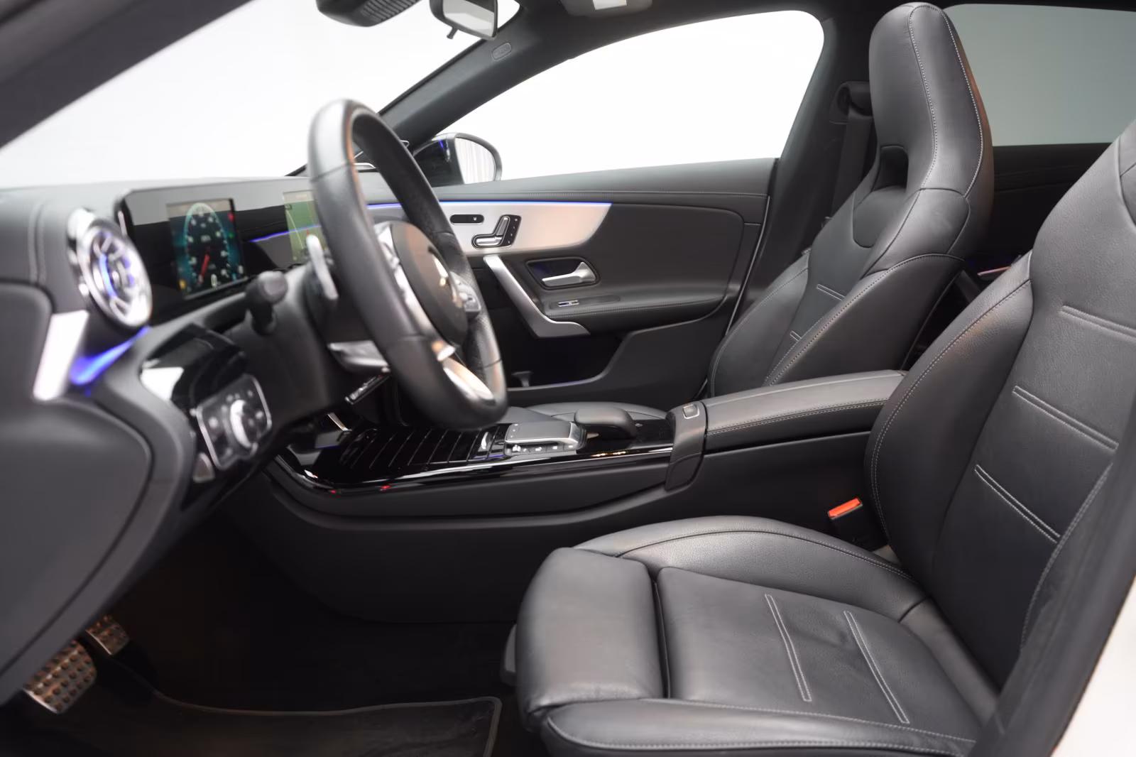 (B-457) Mercedes-Benz CLA 220 Shooting Brake d 8G-DCT AMG Leder/Tem - Image 6