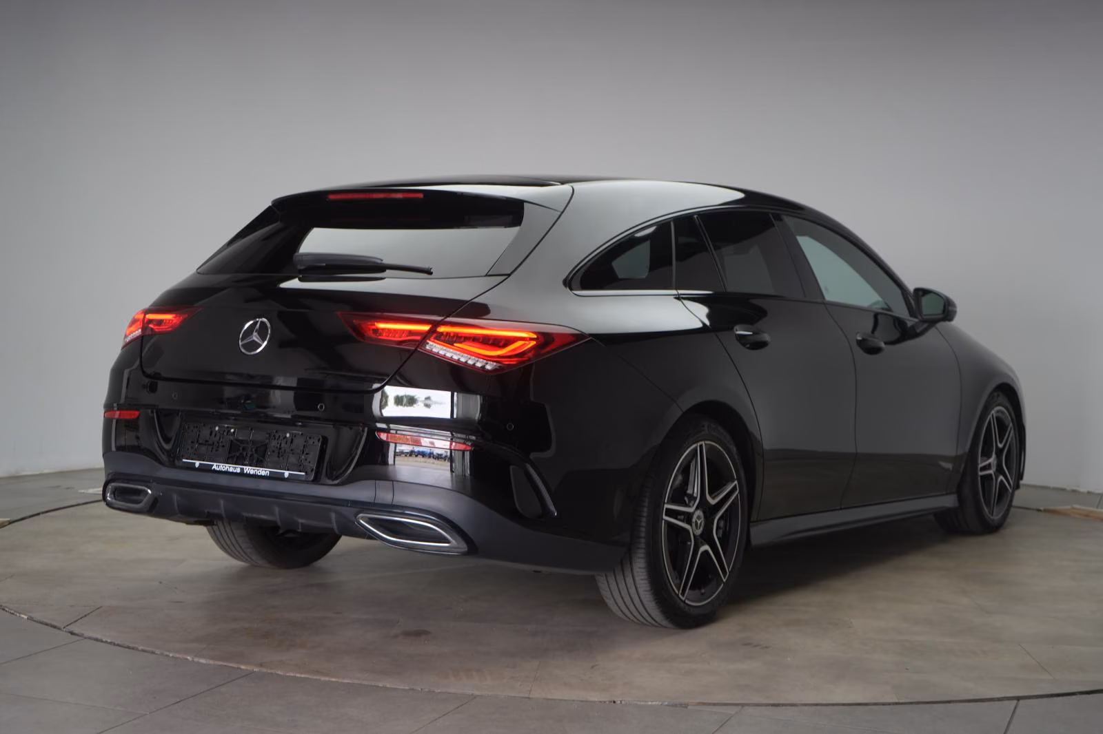 (B-184) Mercedes-Benz CLA 220 Shooting Brake d 8G-DCT AMG Leder/Dis - Image 5
