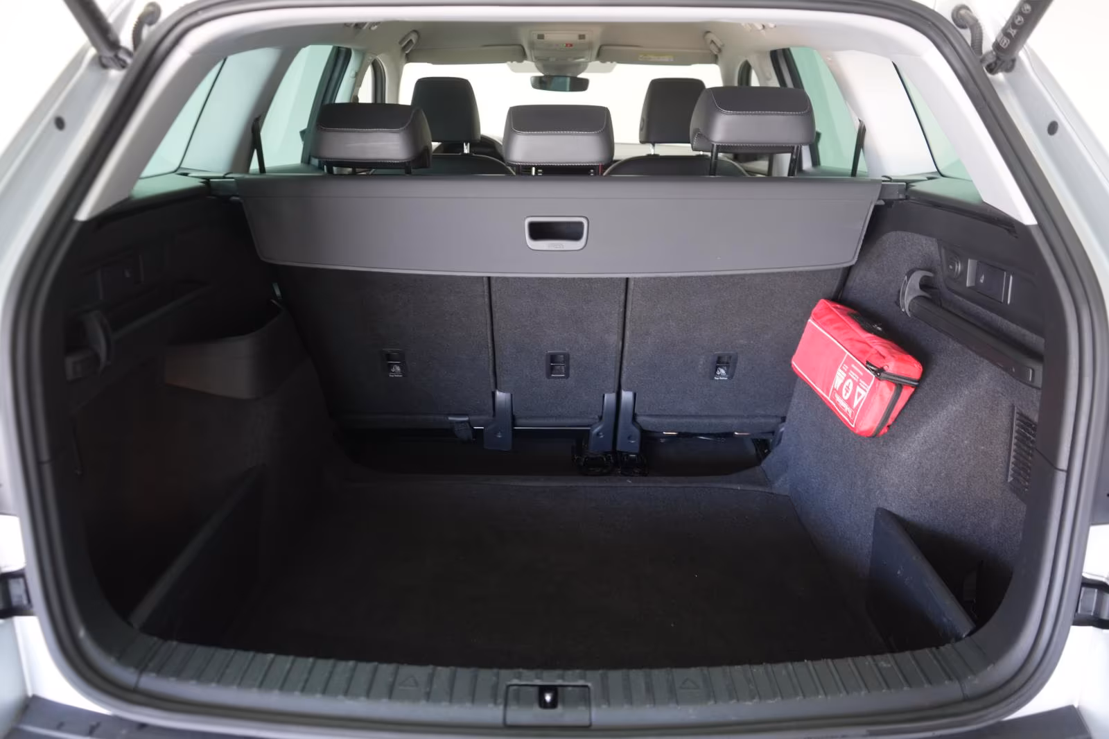 (B-257) Skoda Kodiaq 2.0 TDI Style ACC/Kamera/Virtual/Lane/ - Image 20