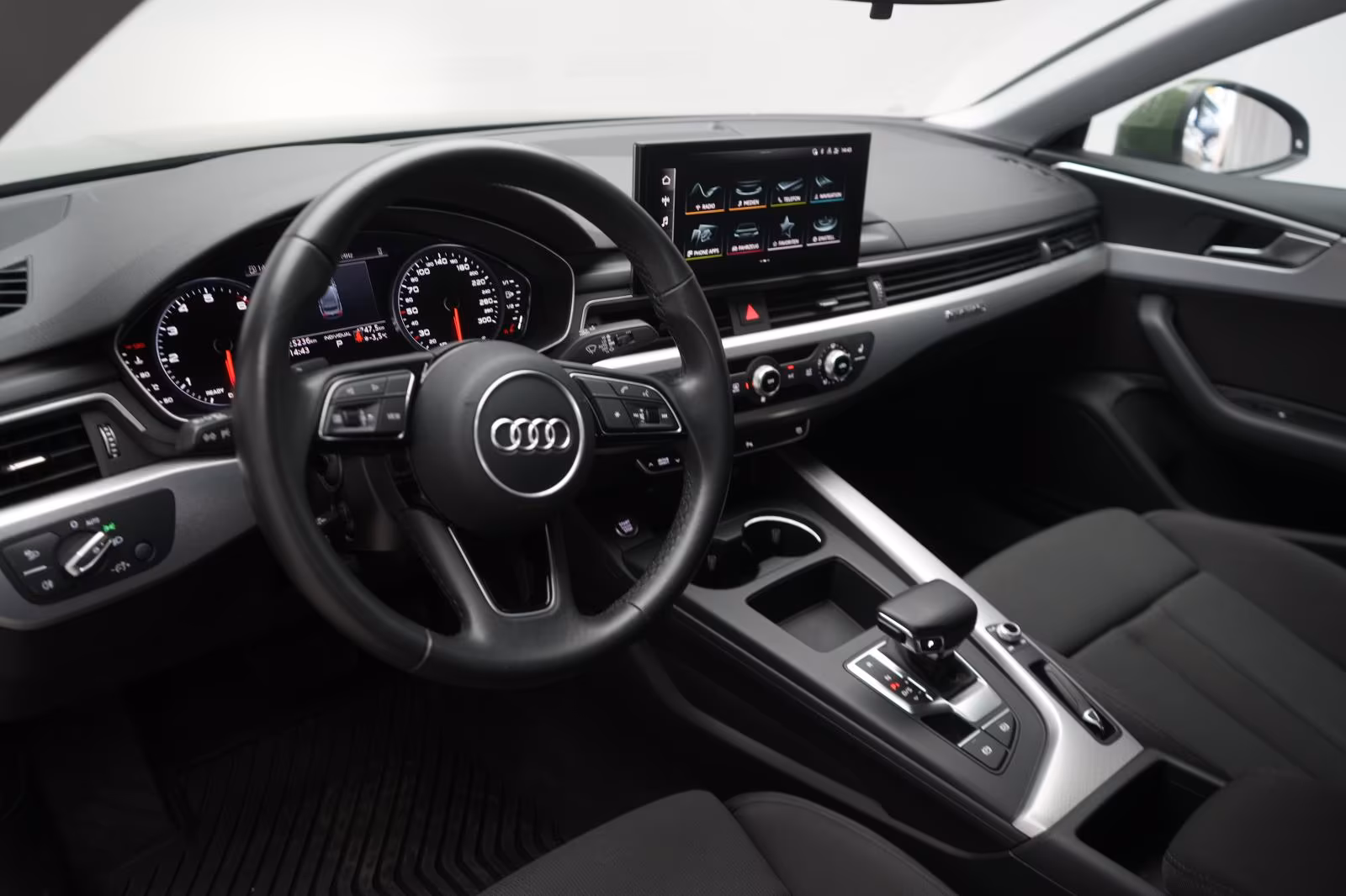 (B-240) Audi A5 45 TFSI quattro S tronic Advanced Temp/Kamera - Image 7