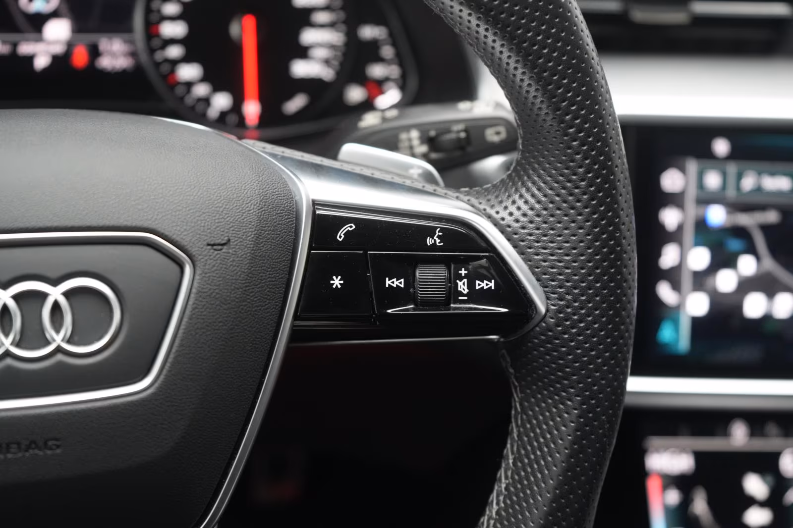 (B-109) Audi A6 45 TDI quattro S tronic S line CarPlay/Temp/K - Image 14