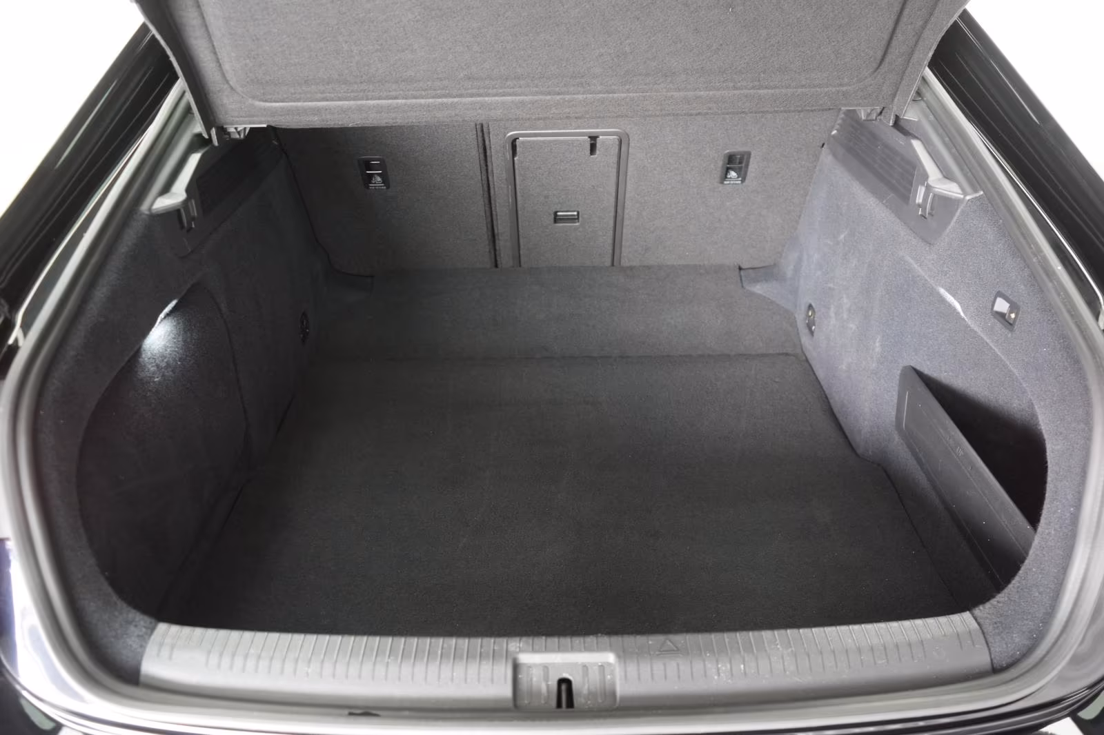 (B-591) Volkswagen Arteon 2.0 TDI DSG R-Line Leder/ACC/HUD/Pano/Kam - Image 25