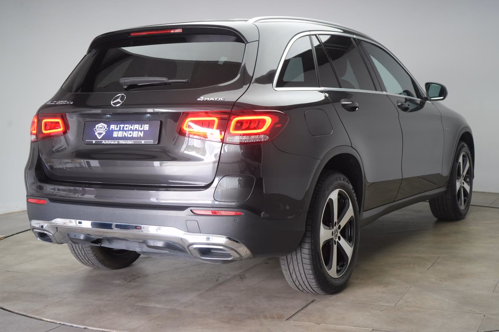 (B-352) Mercedes-Benz(Hybrid) GLC 300 de 4Matic 9G-Tronic Standhzg/Kamera/ - Image 5