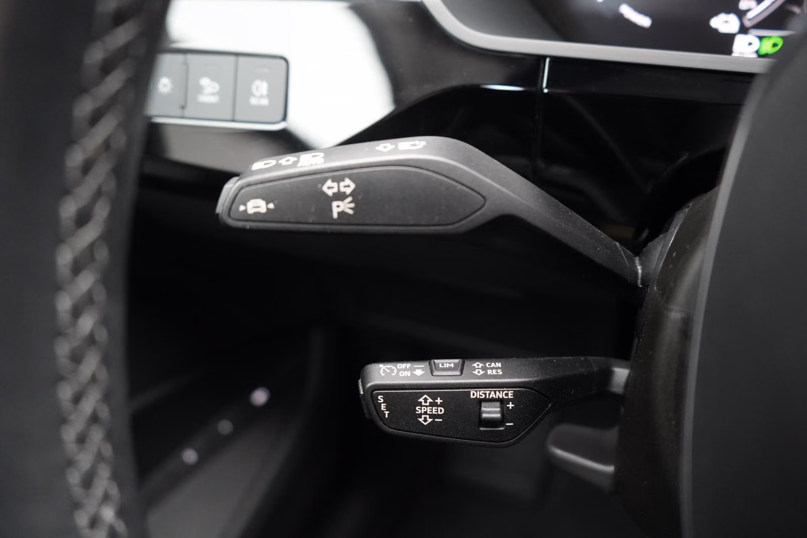 (B-653) Audi Q8 e-tron Sportback 55 quattro advanced - Image 15