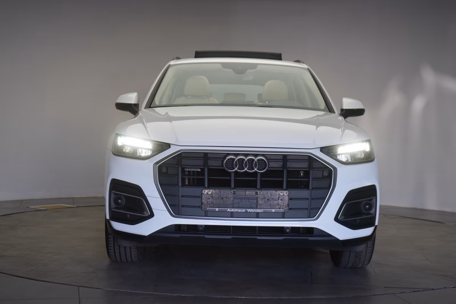 (B-440) Audi Q5 40 TDI quattro S-tronic Leder/Temp/Pano/Virtu - Image 2