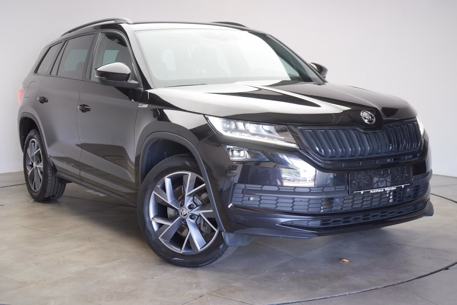 (B-619) Skoda Kodiaq 2.0 TDI 4x4 DSG Sportline ACC/Kamera/Virt - Image 1