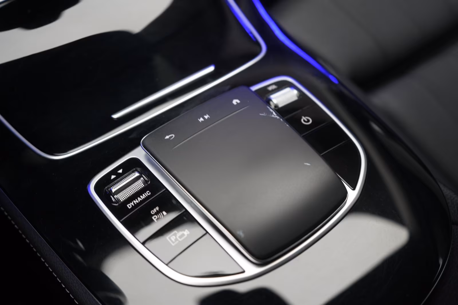 (B-128) Mercedes-Benz(Hybrid) E 300 de 9G-Tronic Exclusive Leder/Distronic/Ka - Image 14